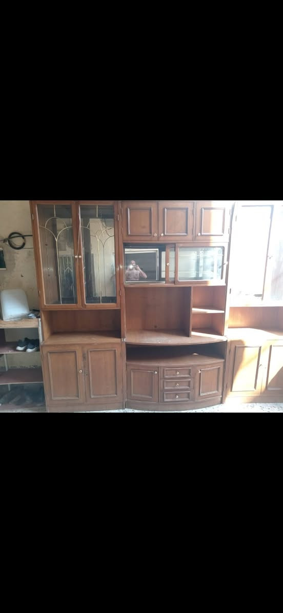 معرض ثلاث قطع للبيع ***********
