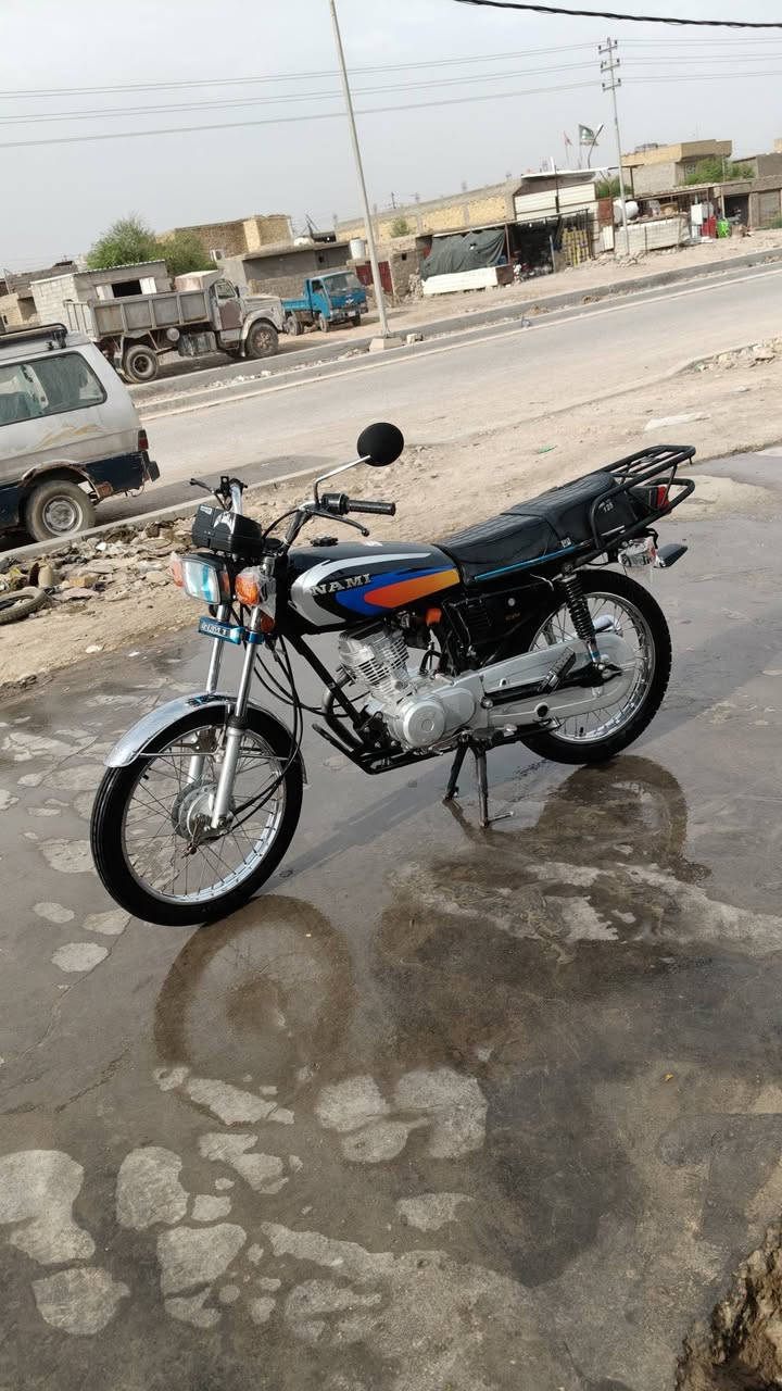 شلامجه ٢٣ • نضيف • ٧ وراق