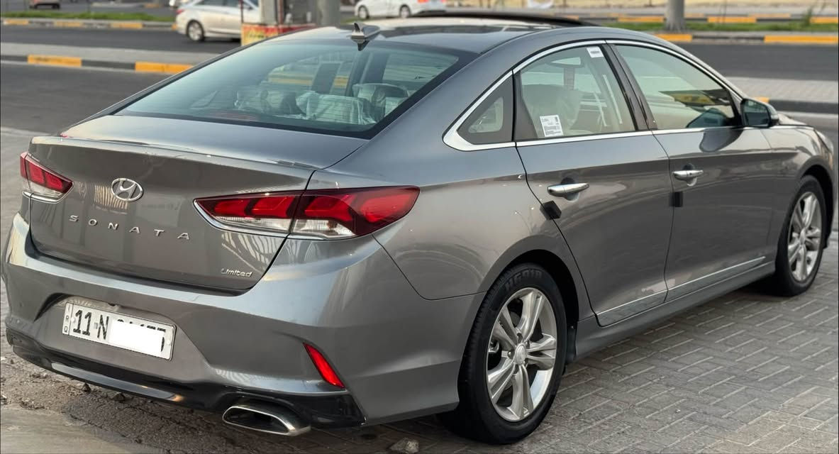السلام عليكم للبيع هونداي سوناتا موديل 2019 وارد امريكي حادثها جاملغ وبنيد فقط ولباقي كفالة عامة فقط ايرباك الستيرن مكينة وكير مكفولات حدادية وتخم تاير كلة جديد تبريد قطعتين ثلج رقم بغداد الدولي سنوية ما منتهية .
 لمتد فول مواصفات 
1.مكينه 2400
2.سلايد روف فتحة
3.بك لايت لد
4.ترحيب بلايت الامامي
5.اشاير مري
6.لد نهاري
7.حساس ضغط الاطارات
8.داخل جلد 
9.تدفأه تبريد كشنات
10.كرسي السايق وعكس السايق كهرباء
11.جنطه ذكيه تفتح من تتقرب منه
12.تبريد بيانو
13.قطعتين تبريد 
14.جام السايق وعكسه اوتو
15.كشنات جلد حضن 
16.اوتو هولد 
17.درايف مود .سبورت .نورمال
18.سايد بريك بصمه 
19.سيتم سماعات انفنتي
20.اربع رادات .امامي .خلفي .جانبيات
21.تحديد مسار
22.اندوريد اوتو 
23.ابل كار بلي
24.لايت داينمك متحرك
25.تدفأه ستيرن
26.شاحن وايرلس
27.كشنات خزن ميموري

_______________________________________

العنوان : البصرة الامن الداخلي 

السعر: 127 وبيها مجال 

للأستفسار الأتصال:*********** /***********
