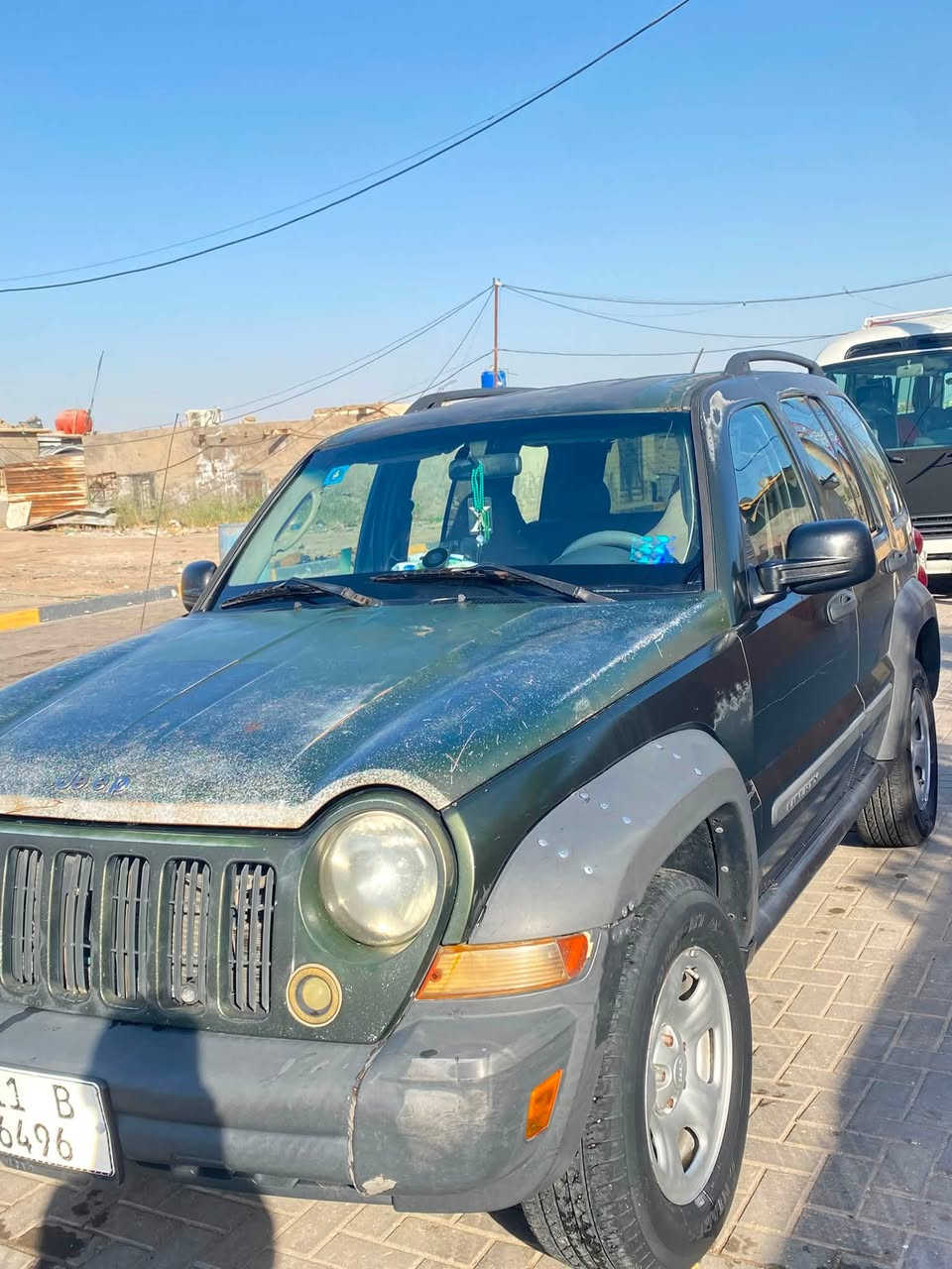 السلام عليكم للبيع جيب ليبرتي موديل ٢٠٠٧ وارد امريكي كلين تايتل بدون حادث لون زيتوني كفاله عامه فقط بيهه جزء مصبوغ ب البنيد مكينه ٣٠٠٠ كفاله كير مكينه حداديه كله مكفول دواخل نضيفه تخم تاير جديد صبغ ويلات جديد السياره عوزهه تبريد كمريسر ما يشتغل سنويه ٢٠٣١ تحويل ثاني يوم السعر ٦٥ ورقه و بيه مجال للطيبين للتواصل ***********

