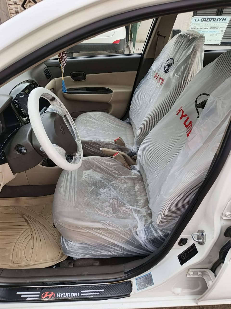 اكسنت دبدوب • ٢٠٠٩ • محرك ١٦
