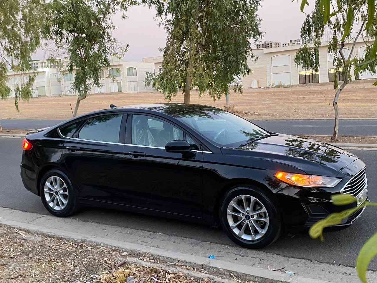 Ford Fusion 2020 SE
للبيع فورد فيوجن موديل 2020
ماشية 80 الف 
محرك 1500 تيربو يجمع فيها قوة و اختصادية
برغي ما مفتوح ب سيارة محرك و گير و حدادي و تبريد شرط
مواصفاتها معروفة 
سيرفس سيارة كامل مكمل جديد ب شريكة القاصد الف دينار ما يحتاج مصاريف طايرات و باتري مبدل جديد
سيارة وارد امريكي بدون حادث فقط قطعتين كلير امريكي بدون معجون و بدون دواخل و بدون ايرباكات و يمي فقط شوية باب ورا سكن اثار شخط صبغ بدون دواخل دعاميات شرط مابي صبغ سيارة حلوة و مرتبة
سنوية بأسمي جديد تحويل مباشر هزة جديد
مكان اربيل
رقم موبايل او واتس اب: *********** أربيل, العراق
