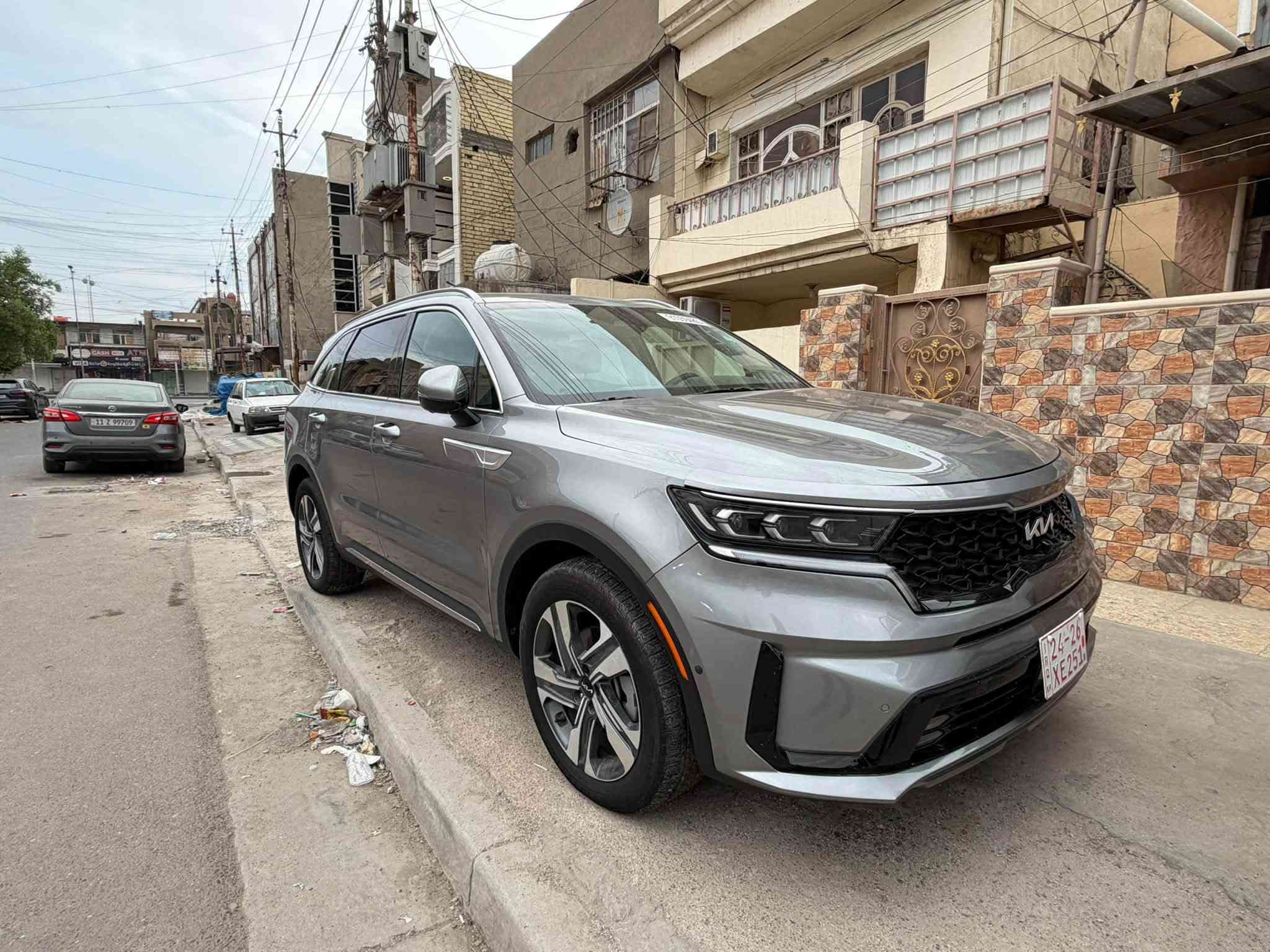 سورنتو هايبرد • موديل ٢٤ • ماشي ١١ الف