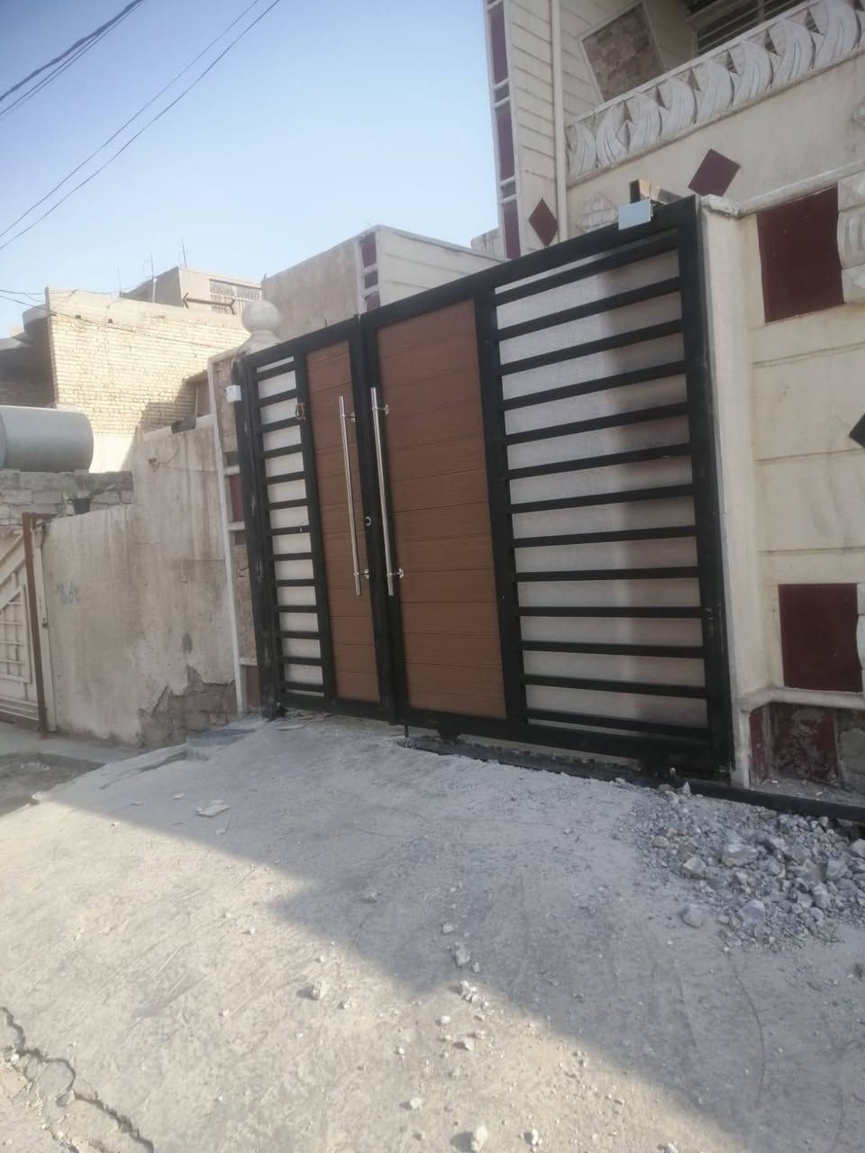 غير باب بيتك احدث موديلات وكافة النقشات بنظام الاقساط والشغل درجة اولى وبي ضمان تجيك جاهزة مع الصبغ وشد والتوصيل اتصل على ***********بي واتساب
