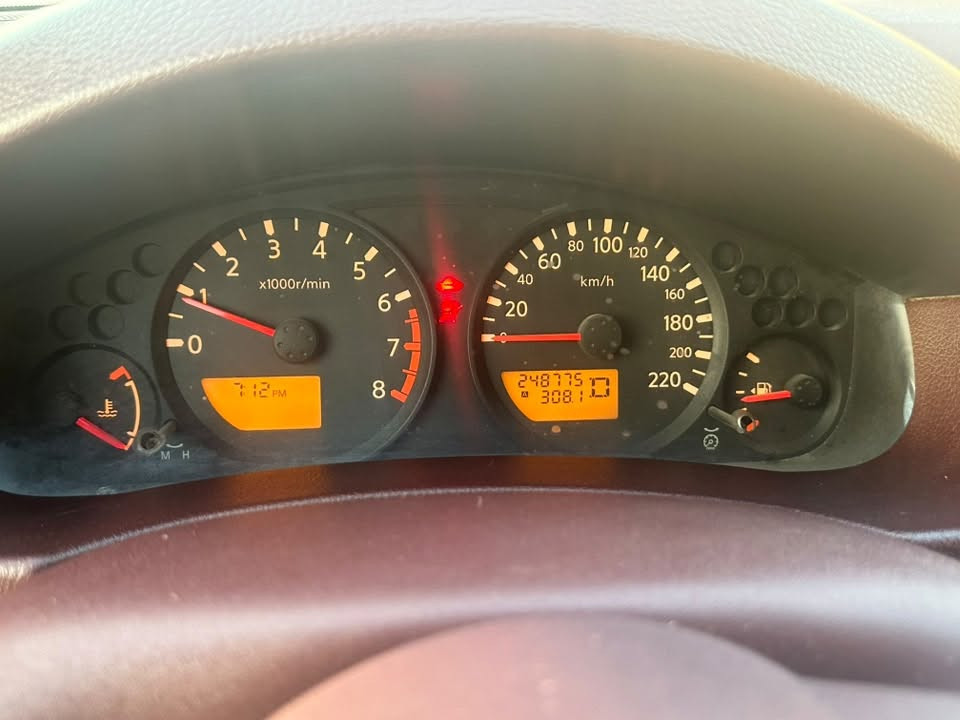 🚘 للبيع نيسان نيفارا موديل 2011
📍 المحافظة: ديالى
📏 الممشى: 248,775 كم
💰 السعر: 90 ورقة، وقابل للتفاوض بالمعقول

🔧 المحرك: بلادي، ينقص دهن ويحتاج متابعة
⚙️ السيارة ميكانيكياً بشكل عام جيدة.

🎨 الحالة الخارجية:
• صبغ فقط نص باب السايق ونص الباب الخلفي من جهة السايق.
• ساحبين الطبع، والصبغ بدون حادث.
• السيارة بدون حوادث قوية.
• الدواخل نظيفة وحلوة ومحافظة.

📌 السيارة استخدام شخصي ومحافظة عليها، والفحص للجادين.

☎️ للجادين فقط، السعر قابل للتفاوض بالمعقول.

رقم الهاتف ***********
