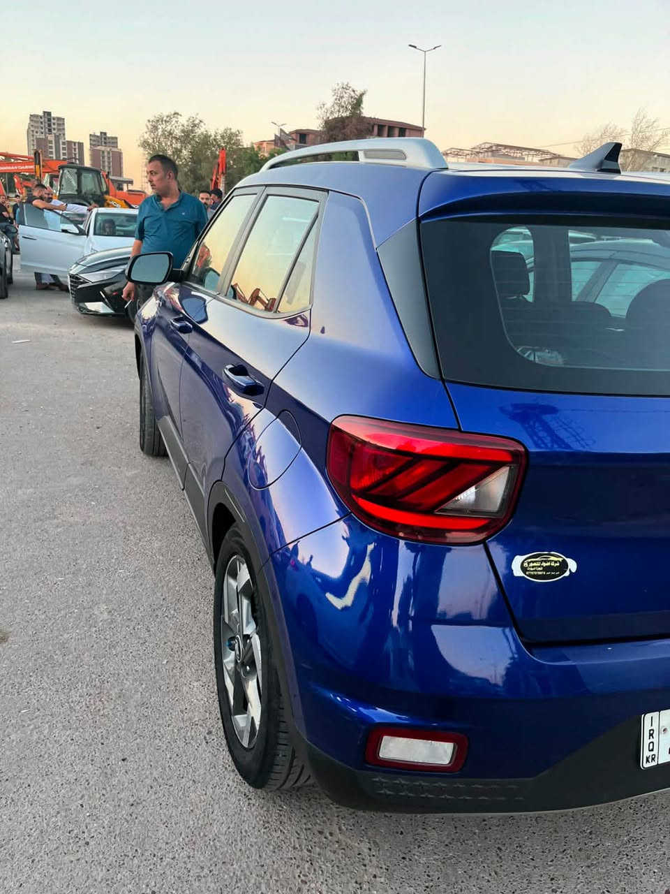 السلام عليكم 
للبيع هوندا فينو موديل ٢٠٢٢
فول مواصفات SEL
من عدى البصمه 
فتحه سقف 
تحكم جهتين 
رادار جانبي 
نقطه عمياء 
حساس امامي خلفي 
داخل مخمل 
كاعيه مدوشمه جلد 
توقف ذاتي  مانع تصادم
تحديد مسار 
مانع انزلاق
شاشة اعطال 
شاشة اوتو كار بلي لمس
محرك 1600 دبل نوزل يعني 8 نوزل مكفول
كير Atالمرغوب
السعر ١١٥ وبيه مجال قليل 
رقم اربيل تحويل مباشرباسم المشتري 
العنوان بغداد البياع
الاستفسار ***********
