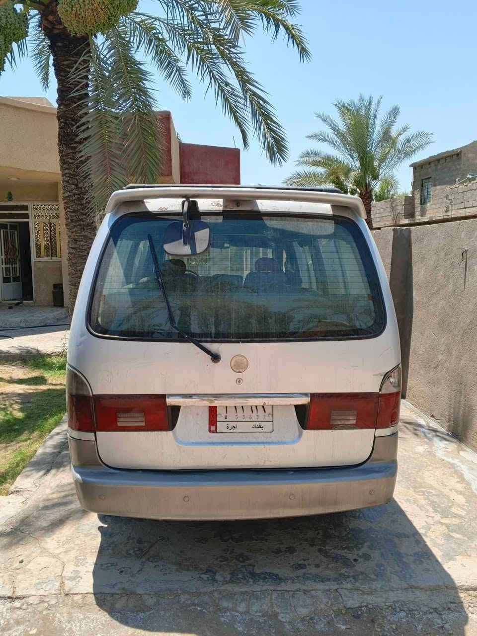 سلام عليكم شباب بريجو لبيع موديل 1997 مكينه مسكر 4000 لمكينه اكسل حداديه خير من الله بيهه بس شاصي مال سكن معمر سياره عليهه غرامات 1600 وشراي يستلم صافي شرط تحويل سياره كامل مواصفات سعر 65...؟ ***********

