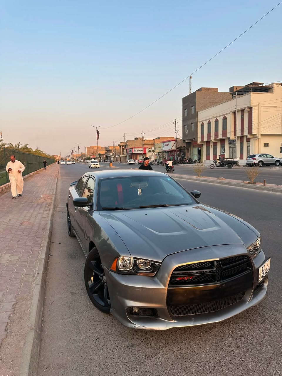 السلام عليكم
للبيع او مراوس بيكب او سياره عاليه
جارجر٢٠١١ اصل 
رقم بغداد الدولي هزه ورقم جدد بأسمي شخصياً 
محرك٦ سلندر ٣٦٠٠ 
عليها تحديث دعاميات وويل srt 
جاهزه السياره من كل النواحي 
كير محرك تبريد حداديه تخم تاير 
عليها منضومه غاز
ماتصرف عليها دينار  
طخات بسيطه وصار بيها صبغ حزام 
السعر١٢٨ وبيها مجال 
مكان السياره السماوه مركز المدينه 
***********
