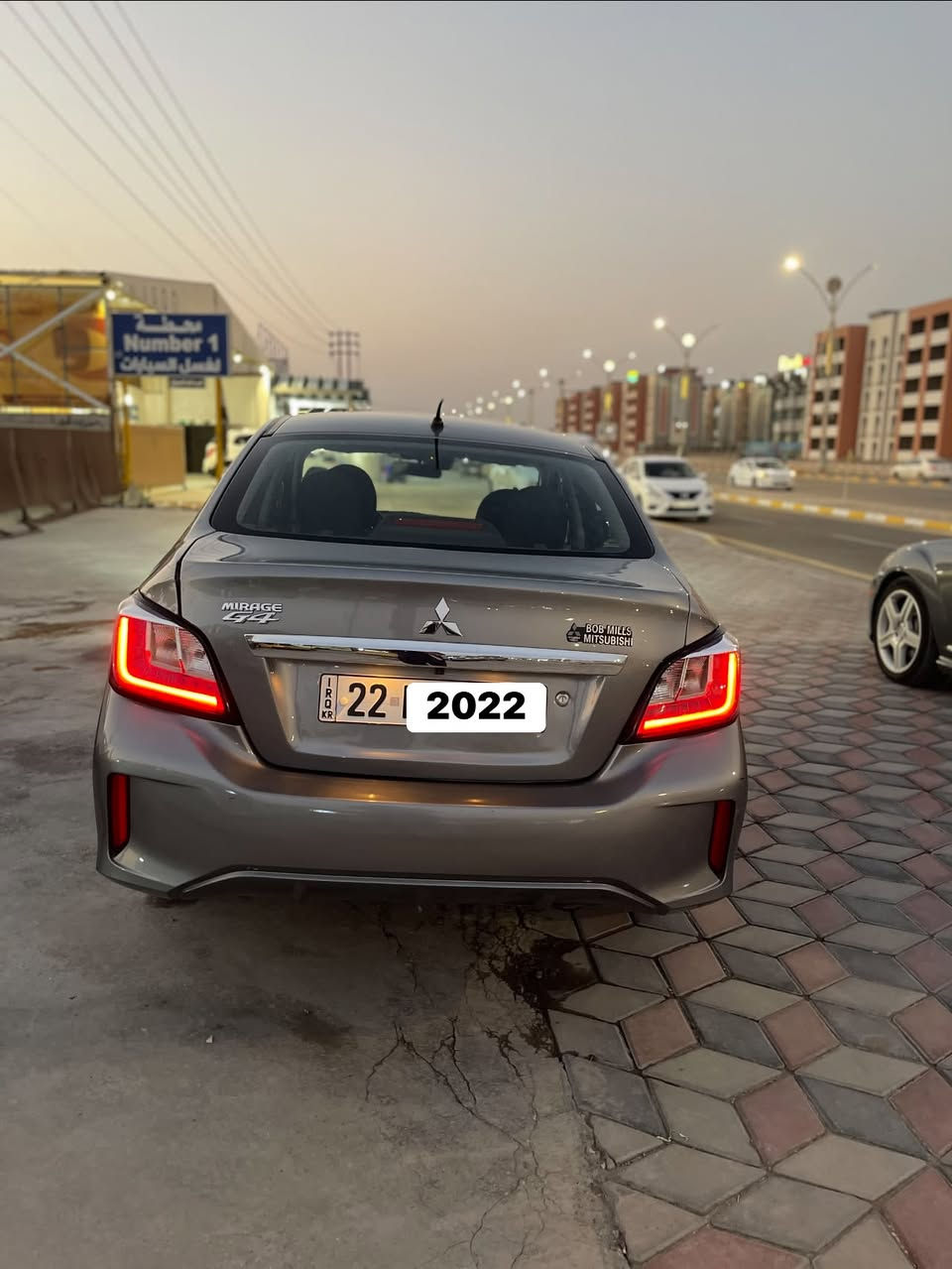 السلام عليكم
للبيع ميتسوبيشي ميراج موديل 2022 G4
 رقم اربيل ب اسمي سنويه وهزه وفحص متانه كله جديد تحويل بنفس اليوم  
لد نهاري ولايت زنون بلادي رادار ، تحديد مسار  
   مانع انزلاق شاشه ، كاميرا  تحكم ستيرن مثبت سرعة  السياره مابيها اي صبغ ماعدا قبق الجنطه و كامله مابيها اي نقص بچم كبس ايرباكات سليمات ما مطخوخات 
*********** رقم تلفون ☎️ 

(((سعره 97 وبيها مجال )))
