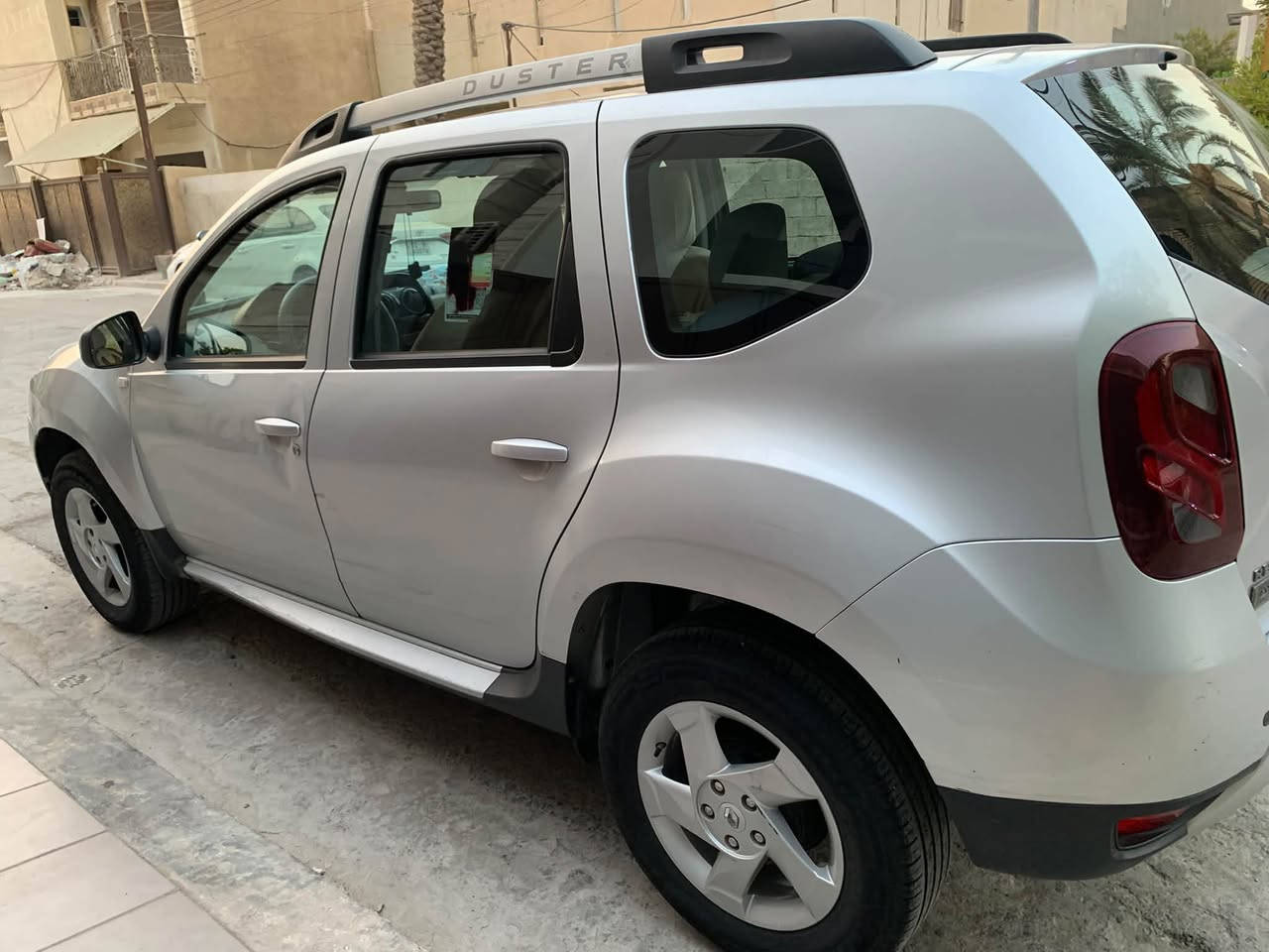 🚗 للبيع رينو دستر موديل 2018

🔹 كير ومحرك جديد شادهن
🔹 التبريد شغال
🔹 السيارة مبيها صبغ
🔹 الحالة مثل ما موضح بالصور والفيديو
💰 السعر: 80 ورقة، قابل للتفاوض بالمعقول
📍 الموقع: بغداد – الكرخ – حي الإعلام

للجادين فقط، المعاينة على الطبيعة.
