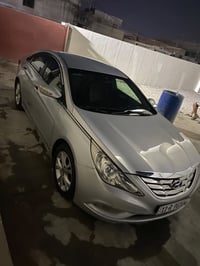 سوناتا 2012 امريكي حادث باب جاملغ براني بدون دواخل مكفوله من شواصي لغو...