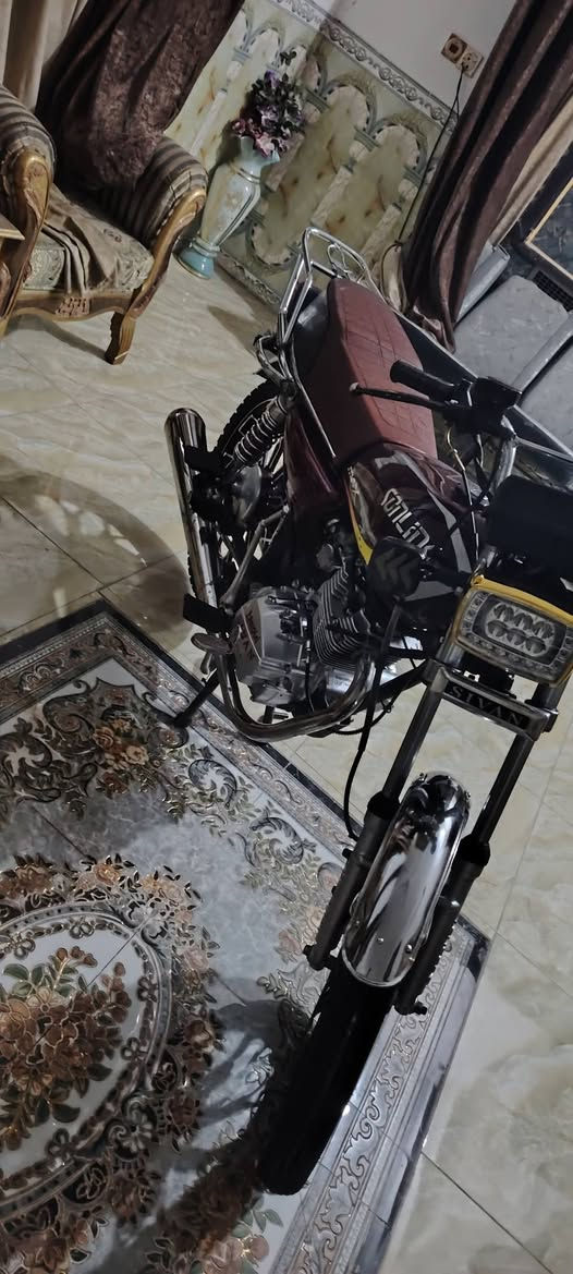 سفان موديل ٢٠٢٥ أوراق كامله مكينه مكفوله من الفتح كهربائيات كله شغاله كفاله عامه نقصه اشاره وحده السعر ٥٧٥ وبيه مجال بسيط مكان الدراجه بابل المحاويل***********
