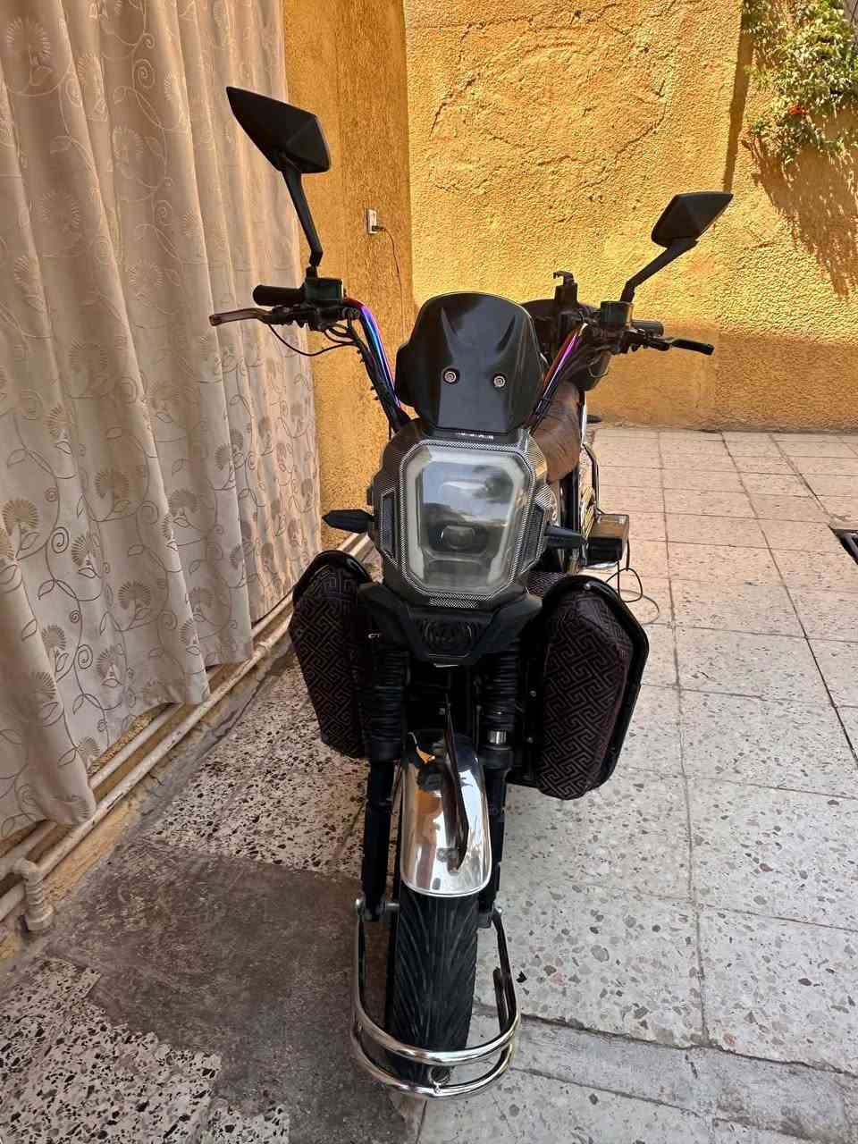السلام عليكم دراجه شحن للبيع
هيوشه 2026 ست بطاريات عل فحص فول 
سعر 750 وبيه مجال
المكان الفلوجه حي المعلمين الثانيه
***********
