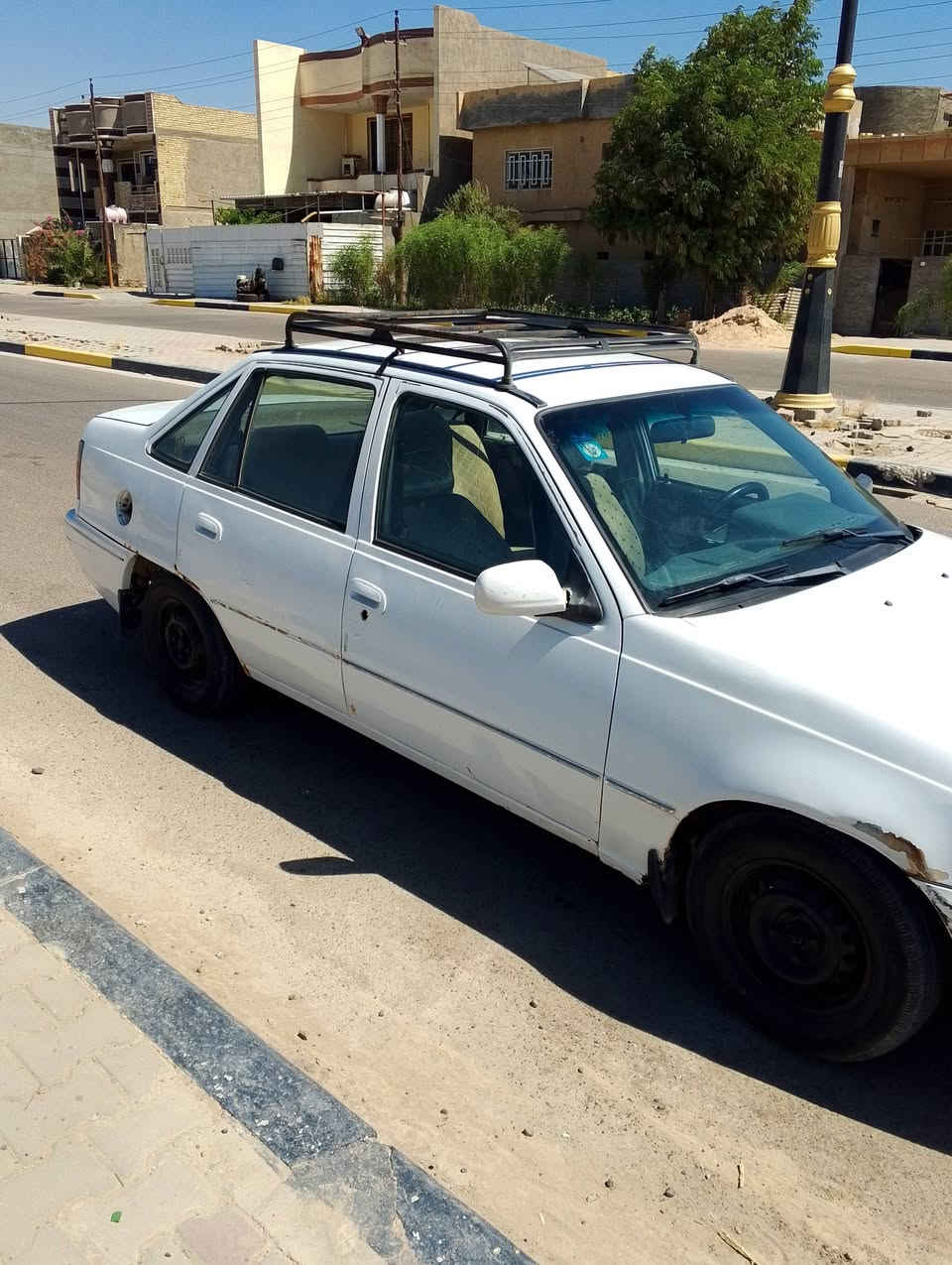 دايو سلو موديل 1996رقم بغداد محرك كير كهربائيات باتري جديد السيارة كبال عينك تريد 
تجنيهه أو تصقطهه يمك شغاله يرادلهه ترتيب بصيط السعر 22مكان بغداد رقمي ***********
