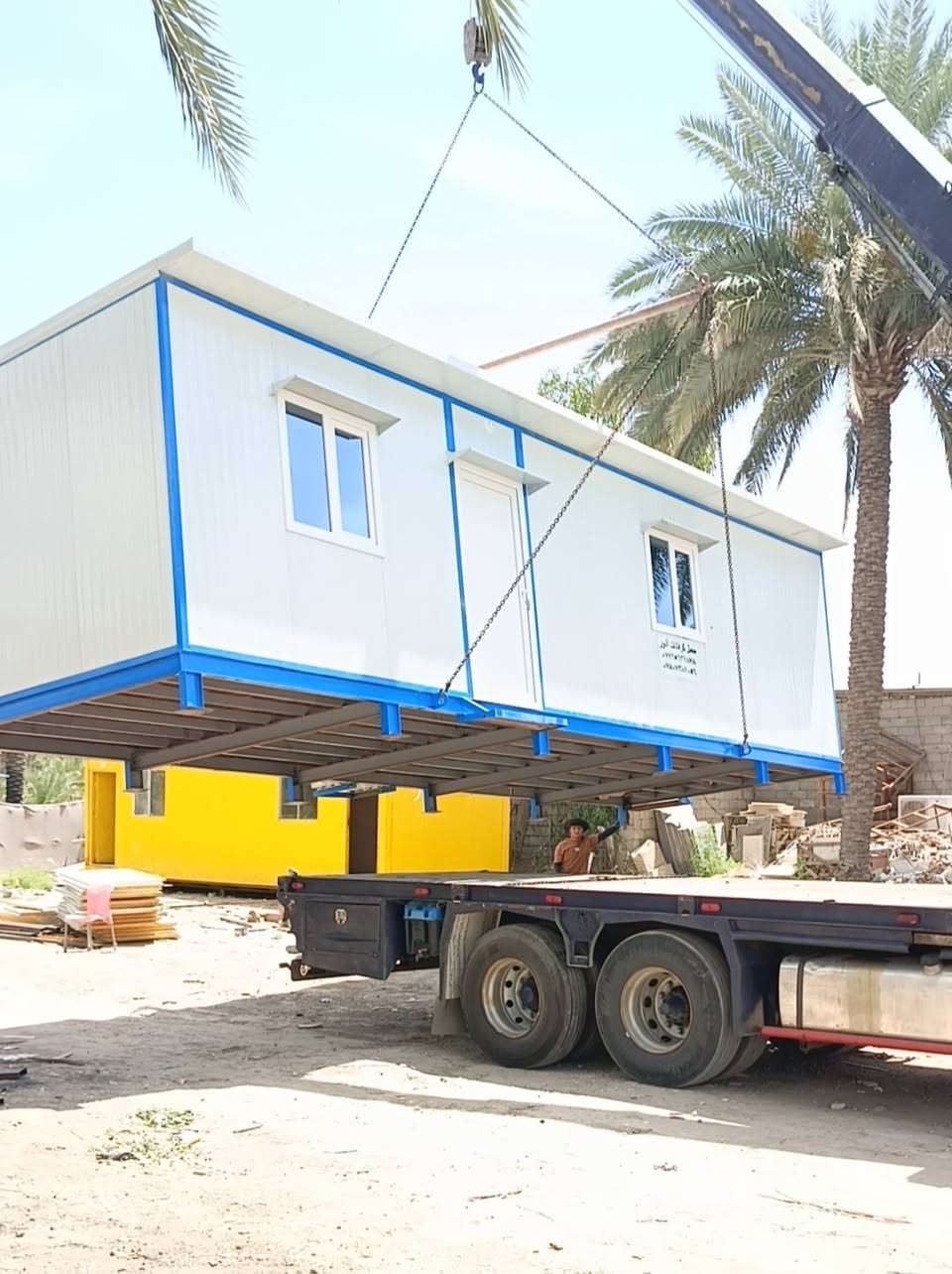 ***********
معمل كرفانات النور يوفر لك الحلول المكانية السريعة والجاهزة لكافة القطاعات وبأعلى جودة تصنيع:
🏗️ المواقع الإنشائية: مكاتب مهندسين، سكن عمال، وغرف حراس متينة.
🩺 القطاع الطبي: عيادات متنقلة، نقاط إسعاف، ومرافق صحية معقمة.
🏫 المؤسسات التعليمية: صفوف إضافية ومكاتب إدارية مريحة.
لماذا تختار كرفانات النور؟
👍 عزل حراري وصوتي كامل (ساندوتش بنل يتحمل جونا).
👍 تمديدات كهربائية وصحية درجة أولى.
👍 تنفيذ سريع حسب القياس والمواصفات التي تطلبها مع توفر خدمة التوصيل.
للاستفسار أو الطلب، اتصل بنا مباشرة:
📞 *********** | 📞 ***********
📍 موقعنا: بابل - طريق حلة كربلاء - عمود 126
✉️ أو راسلنا عبر بريد الصفحة.
