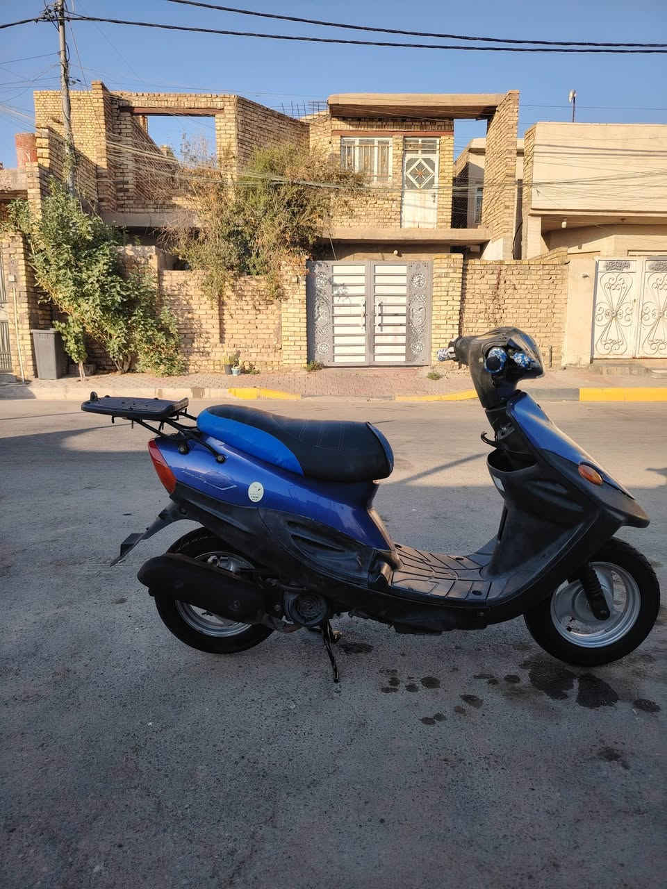السلام عليكم
بيجي بلاديه كاله شغال سلف هندر ناعمه
كل نقص مابيها 300 بيها مجال
مكاني كوت طشاش  ***********
