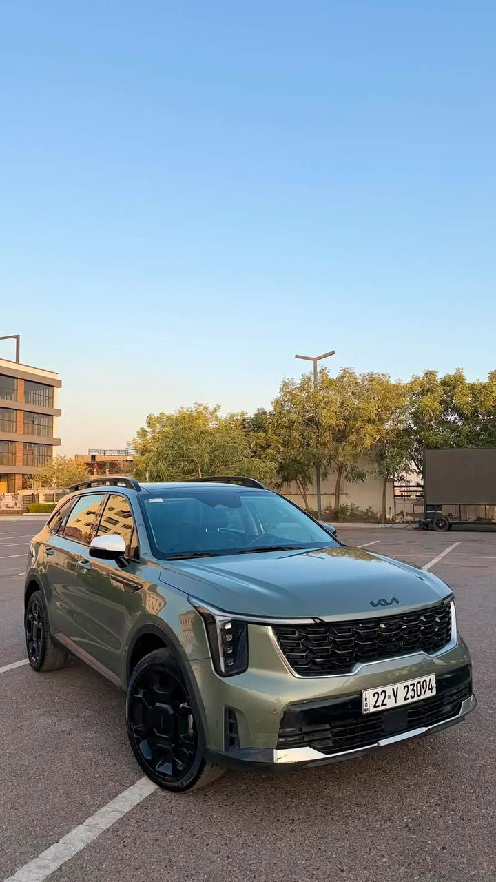 � كيا سورنتو 2025 | Kia Sorento
✨ اللون: زيتوني مميز
📍 المواصفات: فول X-Line
🛣️ الممشى: 25,000 كم
📑 رقم السيارة شمالي  – تحويل وكالة حاضر
✅ السيارة جاهزة وكاملة وبدون أي نقص 

مكاني بغداد 
السعر 235
***********
