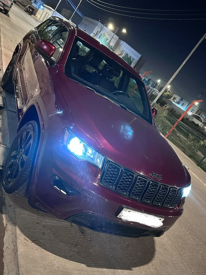جيب كراند شيروكي
2018 بلاك توب 
جنطة كهرباء
كشنات كهرباء جلد وكنتارا
هيتر مراية
حساس خلفي اوتو ستوب 
رقم بغداد انكليزي هزة جديدة
حادث السيارة جاملغ و بنيد وباب خلفي
وقطعتين كلير بس بدون ضرر 
مكانها بغداد مجمع بسمايه
السعر 170 وبيها مجال 
‭***********‬
