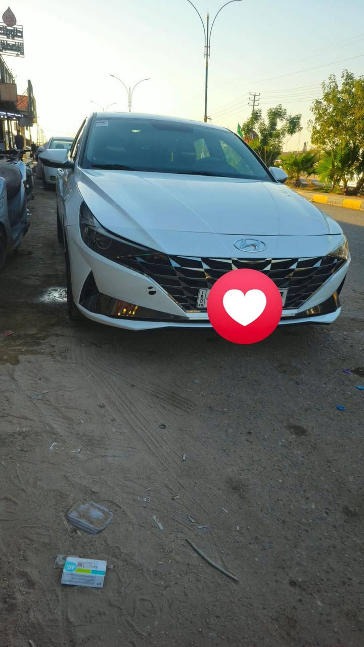 السلام عليكم انترى للبيع مديل 23
خليجيه مكينه ١٦٠٠ دوش 
فول موصفات واحد ع واحد 
رقم اربيل مالكه بالدوانيه اتريد وكاله او تحويل 
ضربته جاملغ وبنيد بدون دواخل مبدلات اصليات 
مكاني دوانيه 
*********** 
١٣٥ وبيه مجال
