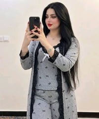 تراك نسائي • ٣ قطع • للحجز