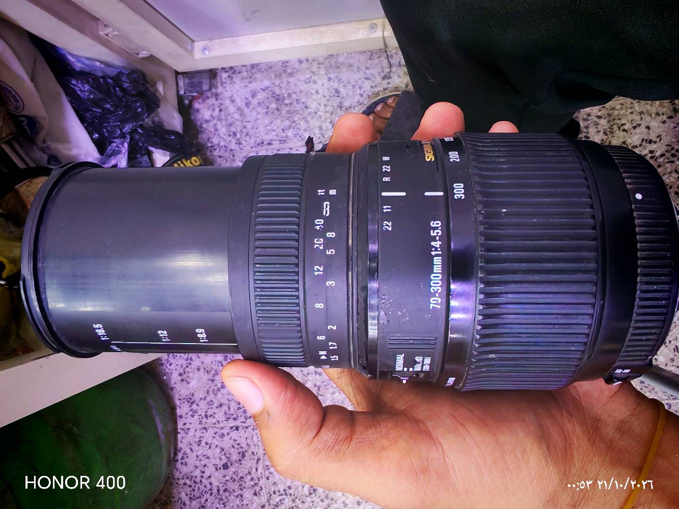 نيكون D7100 • عدسات ١٨-٥٥ ٧٠-٣٠٠ • ١٠٠ ألف شتر