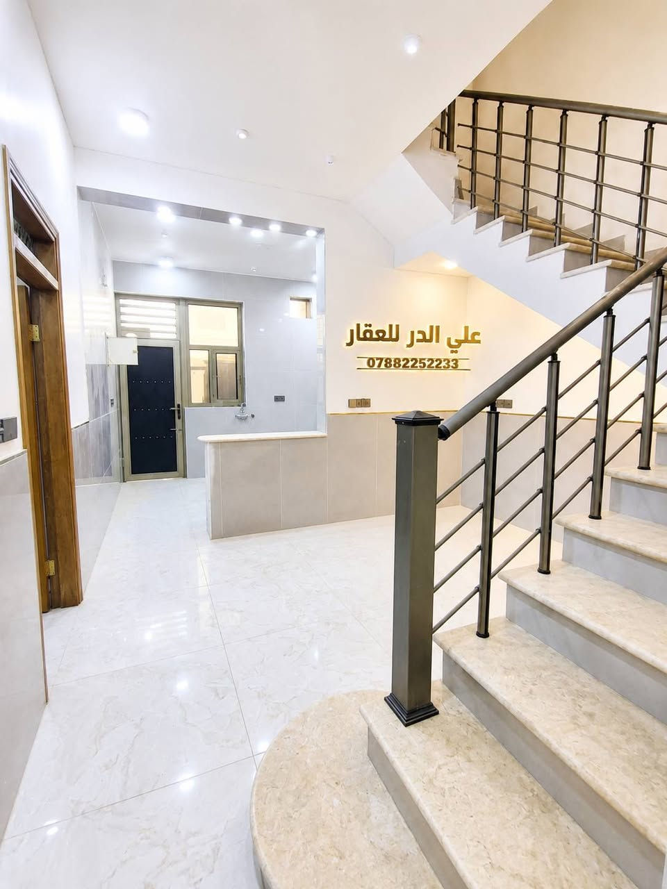 #﷽ #اللهم_صلِّ_على_محمد_وآل_محمد ﷺ🤍
🏡 دار للبيع | طابو رسمي
📍 الموقع: الإسكان الصناعي – 3000
📐 المساحة: 100م²
✨ بناء جديد | شغل درجة أولى
🔸 غرفة
🔸 استقبال
🔸 صالة
🔸 مطبخ
🔸 صحيات داخلية وخارجية
📞 للاستفسار:
***********
📲 اتصال أو واتساب
