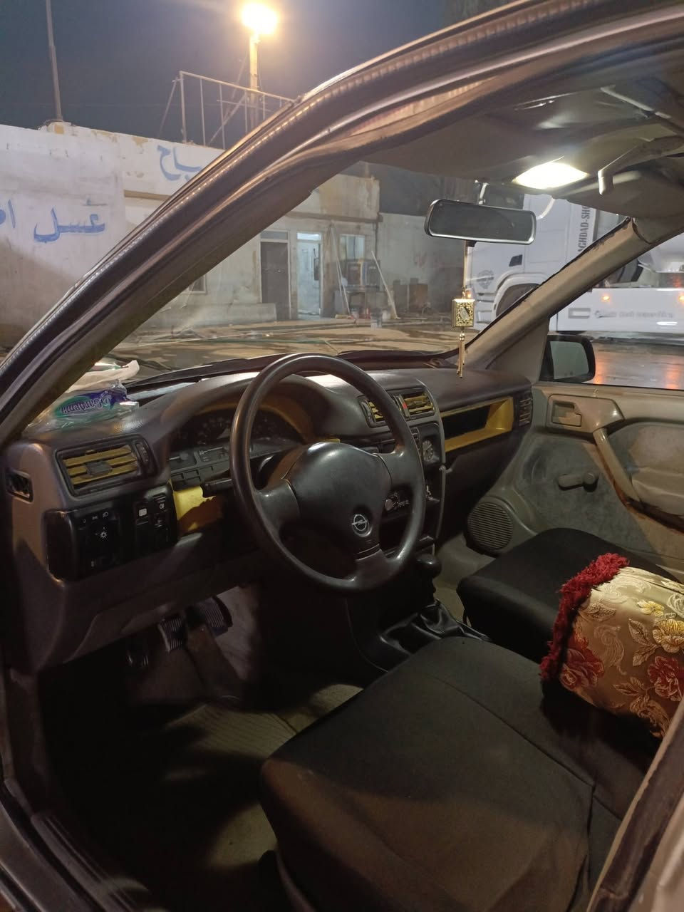 سلام عليكم سياره اوبل فكترا موديل 92 رقم بغداد سنويه لحد 2030 شرط التحويل محرك لا صرف ولا بخار سياره مال البيت سعره 34 وبيه مجال حك الجيه او مراوس ويه اوبترا عنواني طوزخوماتو شراي خابر رقم *********** السوك كلشي بيه وتحياتي 🌹
