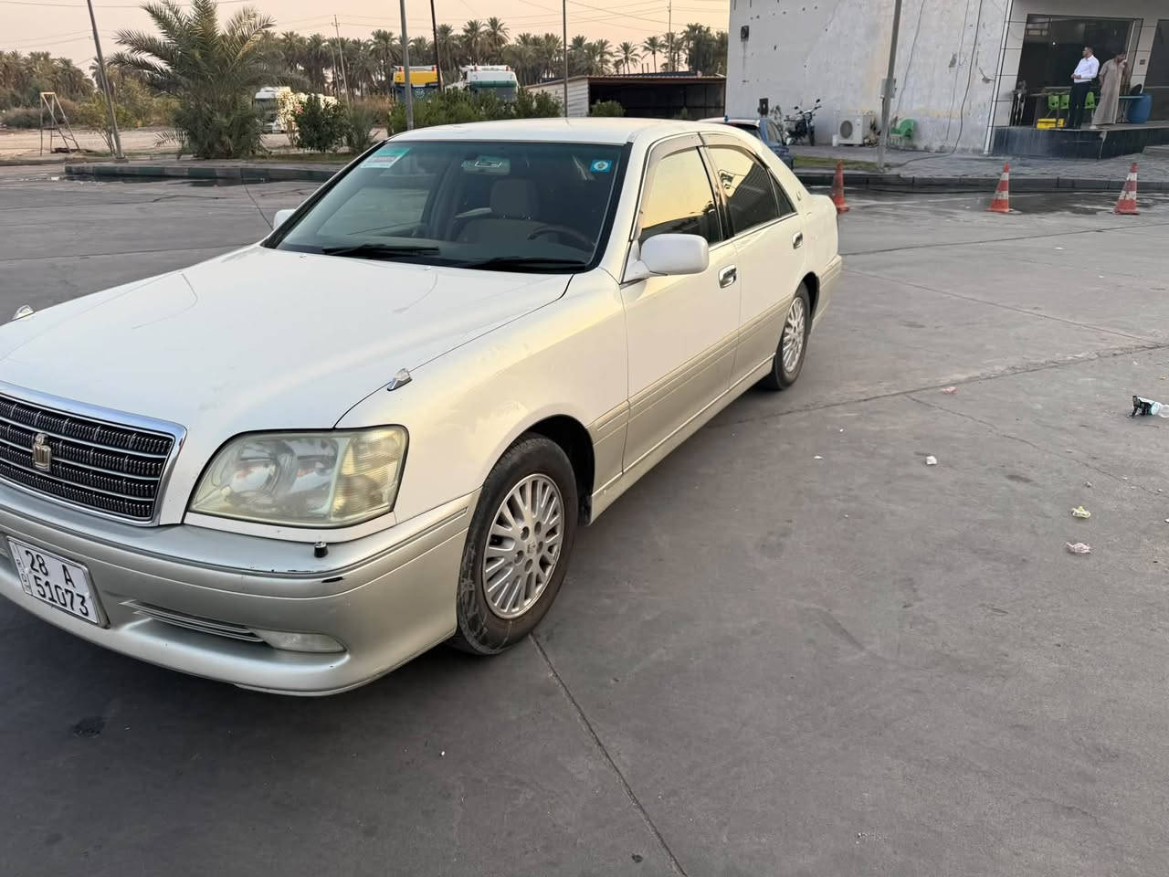 السلام عليكم ملكه موديل 2002 
محرك D4
دكمتين
سياره مكفوله كفاله عامه 
بدون كصه او عيب شرعي
رقم نجف انكليزي دولي
رقم تلفون ***********
سياره بسمي اصوليه
هزه جديده
سنويه جديده الى 2031
