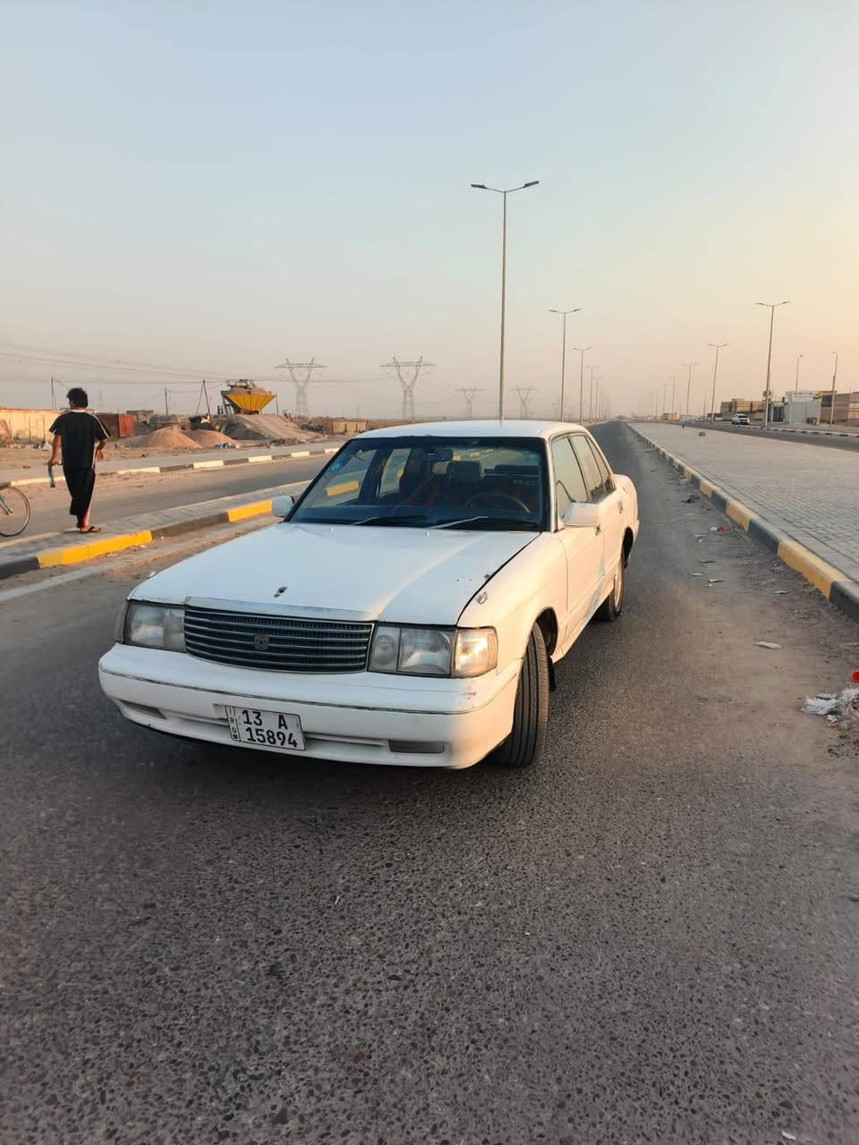 السلام عليكم 
للبيع ارنب كراون 
موديل 93
مكفوله من الكص والنقل والضربه القويه والصبغ العام 
بأسمي تحويل ثاني يوم 
سنويه لل29
حداديه جديده 
تخم تاير 
تبريد شغال نقص بس غاز 
العنوان البصره /ابوصخير 
للأستفسار اكثر 
*********** البصرة, العراق
