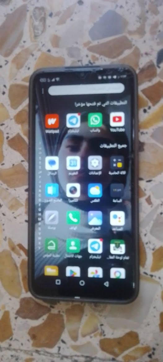 السلام عليكم للبيع جهاز انفنكس سمارت 7بلاس ذاكره 64  نضيف بي فطور بالشاشه فقط و الباقي كله شغال جهاز مال بيت السعر 50 العنوان كوت الكريميه ***********@
