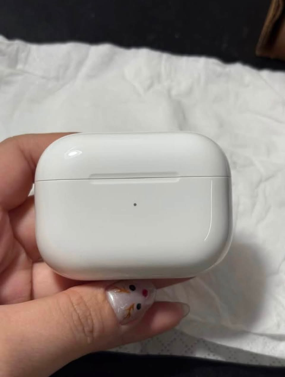 Air pods pro 2
سماعات ابل اصلية باله امريكية " باله امريكي يعني مستعمل بس كلش نظيف نظافه ٩٠/ ممفتوح ولا مصلح عزل صوت رهيب تدعم  GPS بحاله ضياع عزله كلش قوي تدعم خاصيه الصوت المحيطي بدون تاخير شرط " بيع مستعجل بسبب وصول حاويه بدون ربح فقط 20 الف 
حجز واتس اب ***********

