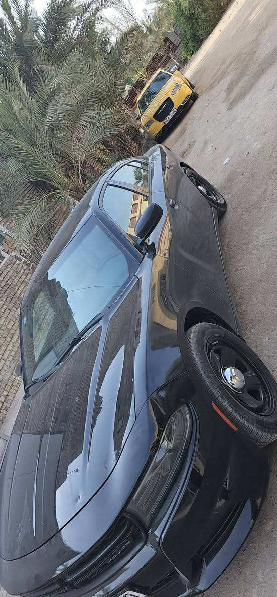 تشارجر SXT • ٢٠٢٢ • بدون ايرباك