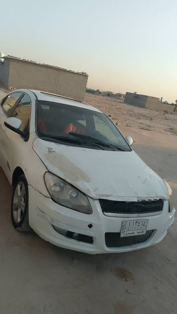 السلام عليكم السياره للبيع مكان النجف سياره جديده ضررها بس بنيد وعايزها بور الباقي كله جديد مكينه بيها كورله مكينه وكير جدد تخم تاير حداديه زينه كهربائيات شغاله مديل 2012 سياره نضيفه ماعايزها اي شي كدامكم شوف العين السعر 25 وبيها مجال مستعجل على البيع الاستفسار ***********
