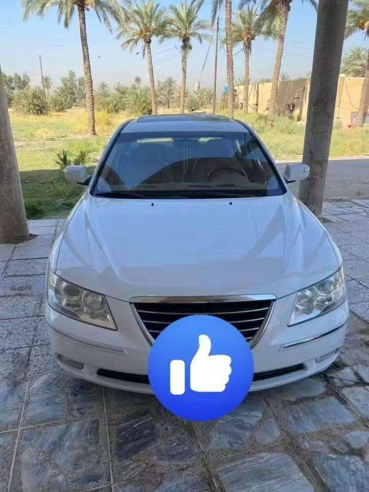 سلام عليكم شباب هاي سياره مكصوصه صندوك وهذوله ناس قفاصه يبيعه ألم كفاله ورها من تريد  ترجعها يكصون من فلوسك  ناس 56 عدهم سيارتين اوبامه وسوناته

نص مكتوب في الصور:
- المنشورات
- كروب سوناتا العراق
- علي المهندس
- سلام عليكم سوناته البيع موديل 11 خليجي بيه شخط بين الجاملغ والباب فقط بدون دواخل شواصي الغود حوض تكم قماره كلهن كفاله عامه مكينه 2400دوش لاتبخير ولاتنقيص كير مكينه حداديه تخم تاير تبريد كله جديد رقم بغداد نكليزي بسمي سنويه 2030السعر 99وبييه مجال بسيط
- مكان حله مركز المدينه
- للاستفسار***********