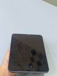 ايباد ميني ٧ • ٢٥٦ • العبيدي