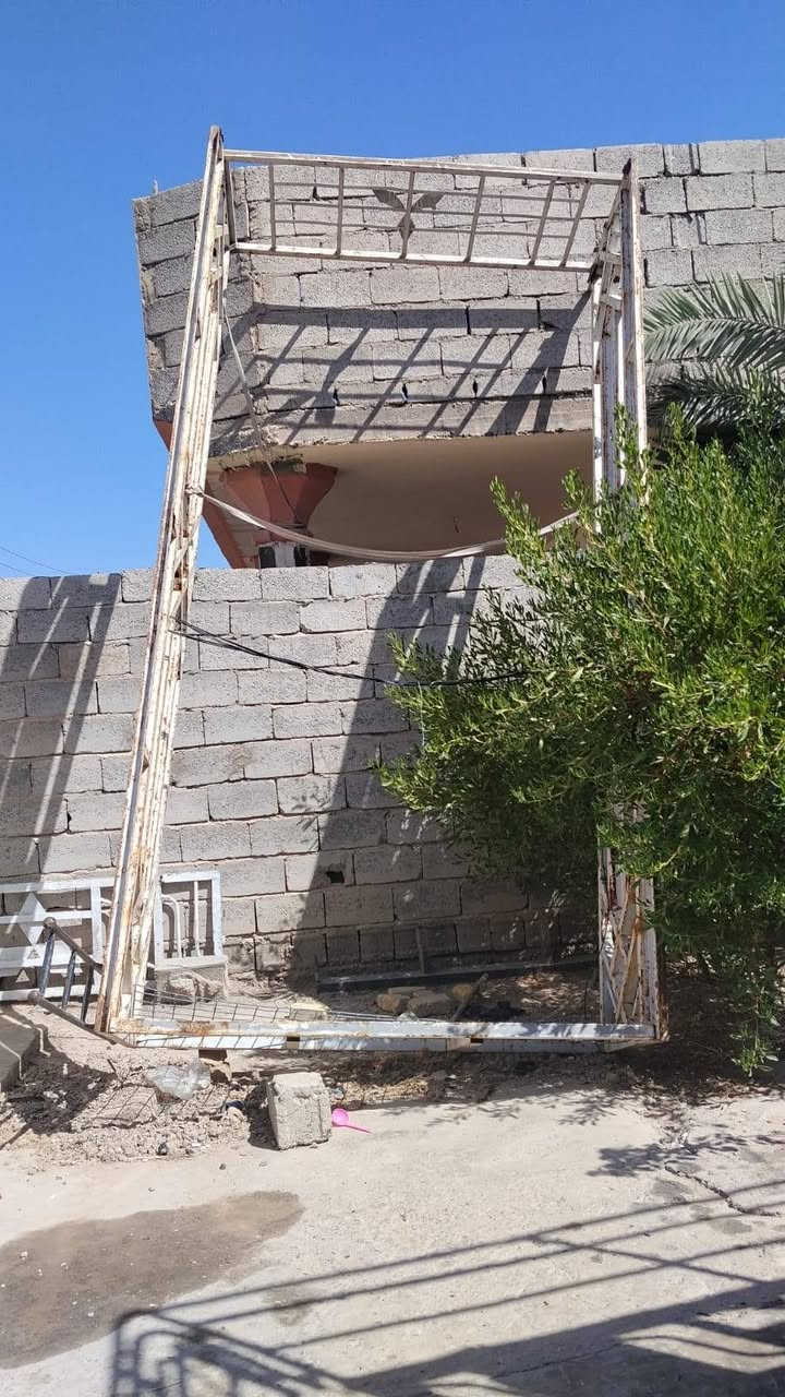 محجر كنتر للبيع مستعمل المكان ديالى مقداديه التواصل ع هذا الرقم***********
