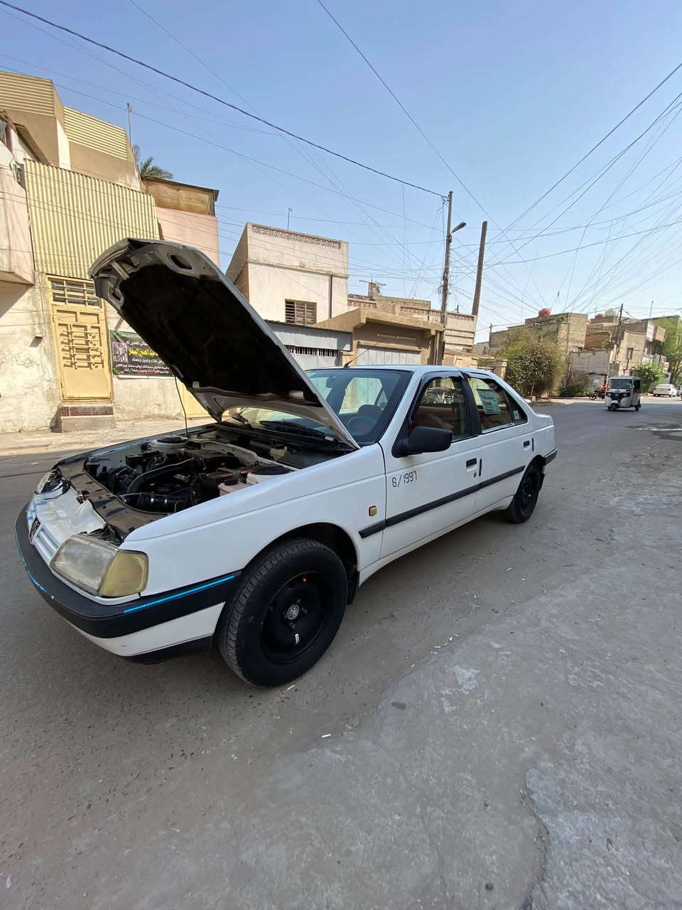 السلام عليكم انتصال عل رقم او وتساب مامتواجد عل فيس (***********) بيجو 405 جيلكس مديل ٢٠٠٩ رقم بغداد الدولي انكليزي سنويه جديده ) مكينه بدون تنقيص ولا تبخير كير تخم تاير جديد باتري جديد جامه اماميه جديده باور جديد لايت زنون صدر شاشه تاب لاضربه ولا صبغ فقط بنيد تبديل مال شركه ) عنوان بغداد الكرخ ساحه عدن سعر ٣٧
