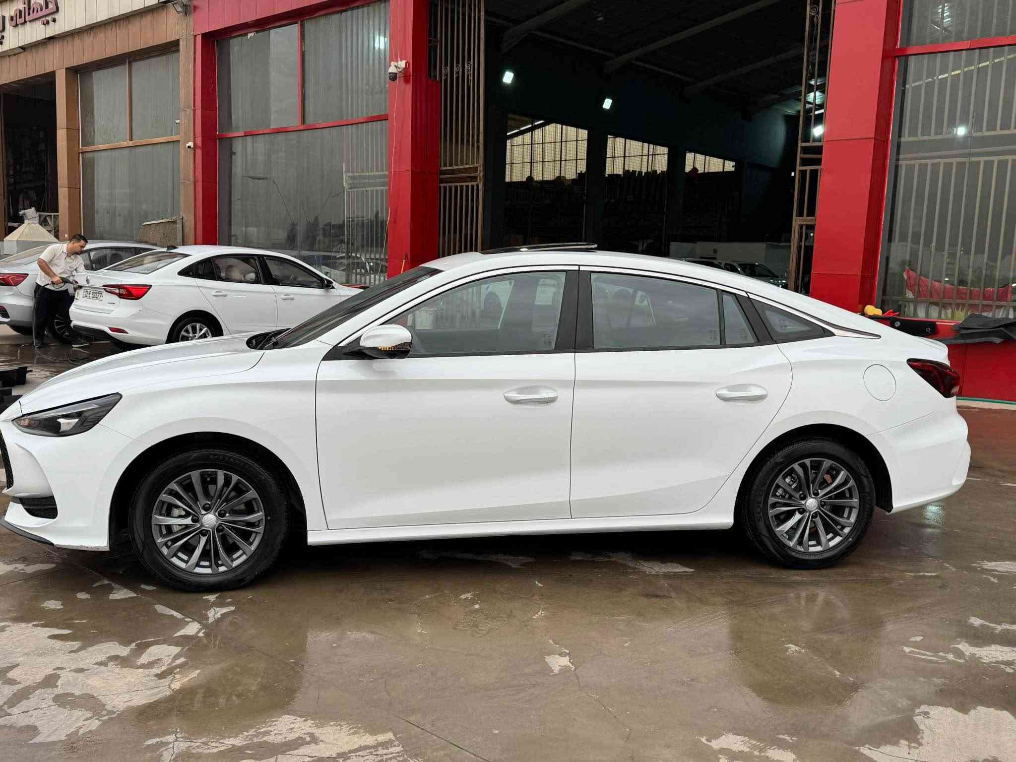 MG GT 2025 Full 
مواسەفات : پێش و پشت لید ، ولی کەپ ، ئاوێنە ئیشاڕە ، ئاوێنە شەفت ، سلایت ، پێنج کامێرا ، کوشن جلد 
سبوغ تەعدیل تەزرە گێڕ مەکینە بەشەرت 
نرخ : 117$ 
مکان : اربیل معرض باز کارس 
*********** أربيل, العراق
