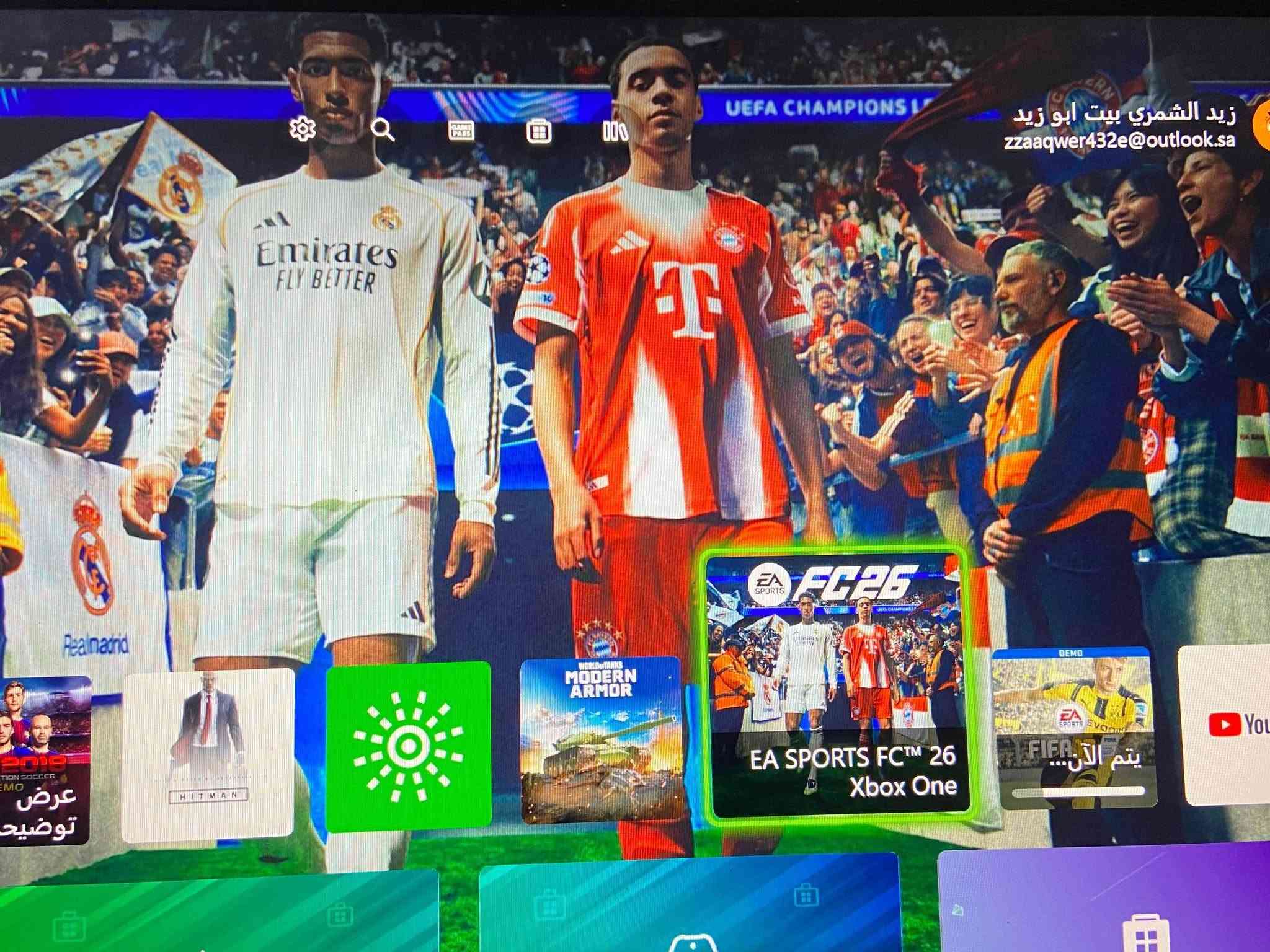 السلام عليكم يرجى تقييم السعر  ، للبيع Xbox One X — سعة 1 تيرا 🎮
الجهاز نظيف ومتكامل ويجي وياه:

✅ جويستك أصلي
✅ جويستك KEM/SER مغناطيسي
✅ جميع الكيبلات والملحقات
✅ الكارتون موجود (متضرر شوي)

⚠️ ملاحظة: الجويستك الأصلي فقط بدون بطارية وغطاء بطارية.

🎮 الحساب بيه ألعاب هواي وحلوة ونادرة، منها:
🔥 FIFA 26 — مملوكة
🔥 FIFA 24 — مملوكة
🔥 Crossout — مملوكة
🔥 Call of Duty — مملوكة
🔥 Apex Legends – مملوكة
⚽ FIFA 18 — مملوكة
⚽ eFootball/PES 26 — مملوكة
⚽ PES 17 — مملوكة
⚽ FIFA 19 — مملوكة
🔥 War Thunder — مملوكة
🎮 وألعاب هواي غيرها بالحساب.

📦 الجهاز يجي كامل مثل ما موضح، والبيع شامل الجهاز + الجويستكات + الملحقات + الحساب.

نص مكتوب في الصور:
- زيد الشمري بيت ابو زيد zzaaqwer432e@outlook.sa
- zaedffgghhjkk
- ١٠
- ١٤
- الألعاب
- التطبيقات
- المجموعات
- سجل اللعب
- مكتبة كاملة
- إدارة
- قائمة الانتظار
- EA SPORTS™ FIFA 17 Downloadable
- Demo
- يتم الآن التثبيت...
- ٦,٤٤ GB من ٨,٤٢ GB, 76.5%
- كل مساحة التخزين ٣١,٠%
- ٥٣٨,٥ GB متوفر
- الاشتراكات
- XBOX Game Pass
- التطبيقات المملوكة
- مجانية مع XBOX
- الألعاب المملوكة
- كل الألعاب
- مدرج بقائمة الانتظار
- عرض توضيحي
- FIFA 15
- Downloadab...
- إدارة اللعبة
- المزيد من الخيارات