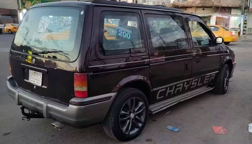 دوج كلايزر 1992
رقم كركوك سنويه لغايه 2027
تحويل بكل المحافظات 
محرك 3300 جديد مع الكير بشرط
حداده مضبوطه جيده
كهربائيات كلها شغاله 
جام كهرباء
التايرات 17 ويل كب مال حديث
تراي حلو ناعمه وسحب قوي
نقصها فقط كلج كمبريسر التبريد
العنوان /بصره
السعر 44 $
***********
يوجد واتساب
