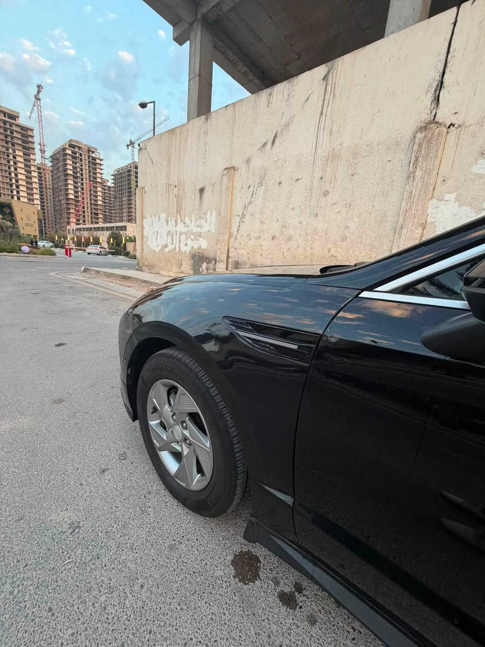 🔥 للبيع سوناتا 2025 SE رقم بغداد مميز 4ارقام بسمي تحويل مباشر وارد أمريكي 🔥

🚘 Hyundai Sonata SE
📅 موديل 2025
💥 مكينة 2.5L — 4 سلندر
⚙️ أوتوماتيك
💪 191 حصان
🚗 دفع أمامي
🖤 لون أسود — شكل أنيق وفخم
📊 ممشى تقريباً 10,100 كم

✨ سيارة موديل حديث، عملية واقتصادية، ومواصفاتها حلوة جداً للاستخدام اليومي والسفر.

📍 بغداد
📞 للجادين والاستفسار: [***********]
الحدث بصوره رب البنيد مصلح اي دواخل مابيهن شي ومصلح البنيد بدون فتح او تبديل مصبوغ على كد الحادث او رش البنيد بلكامل كلير الجاملغ مصلح او مصبوغ فقط
