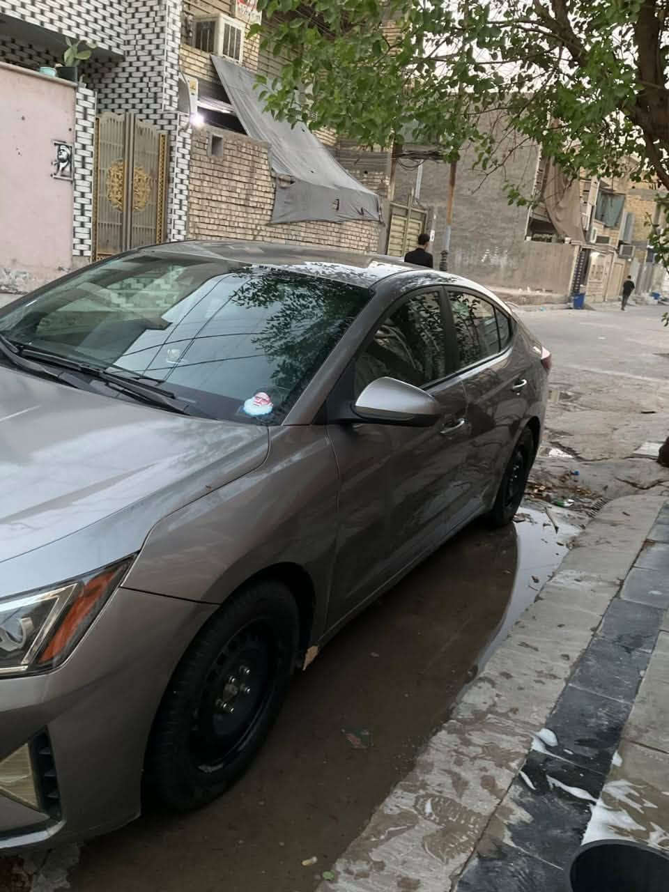 انتره مديل 20واردامريكي جاملق وبنيد بدون دواخل تخم تاير باتري جديد منضومه تبريد جديد سعر120$بيه مجال عنوان العبيدي 
***********
