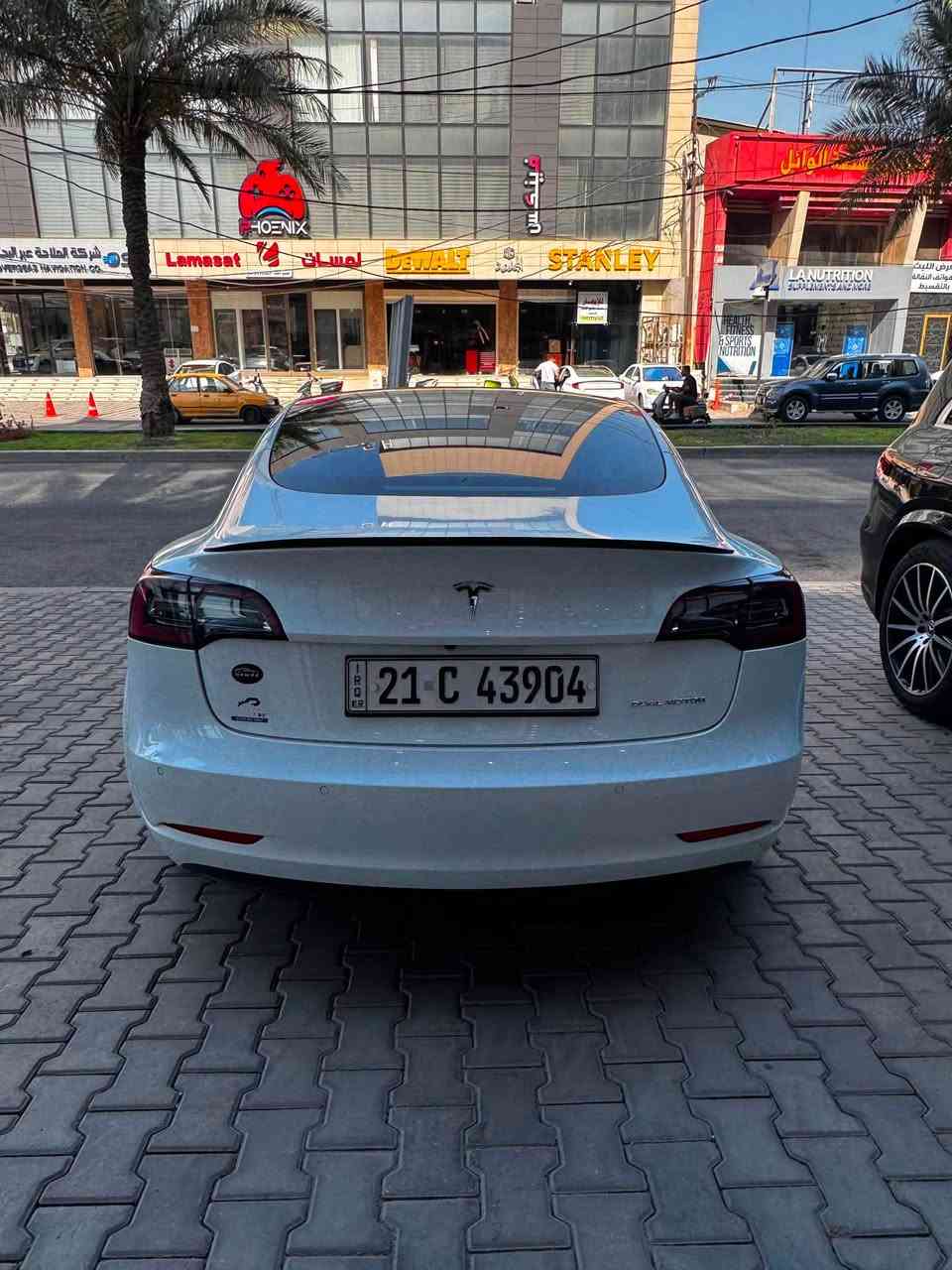 السلام عليكم
Tesla Model 3 AWD Long Range - 2022 
دبل ماطور
وارد الامارات 
ماشية 113,000 حالياً 
اونلاين - اخر تحديث و مربوطة ع التطبيق
شاحنتها الاصلية وياها 32 امبير + البورد كامل 
شاحنة سفري هم وياها 
الضرر موضح بالتقرير 
رقم سليمانية

للتواصل : ***********
