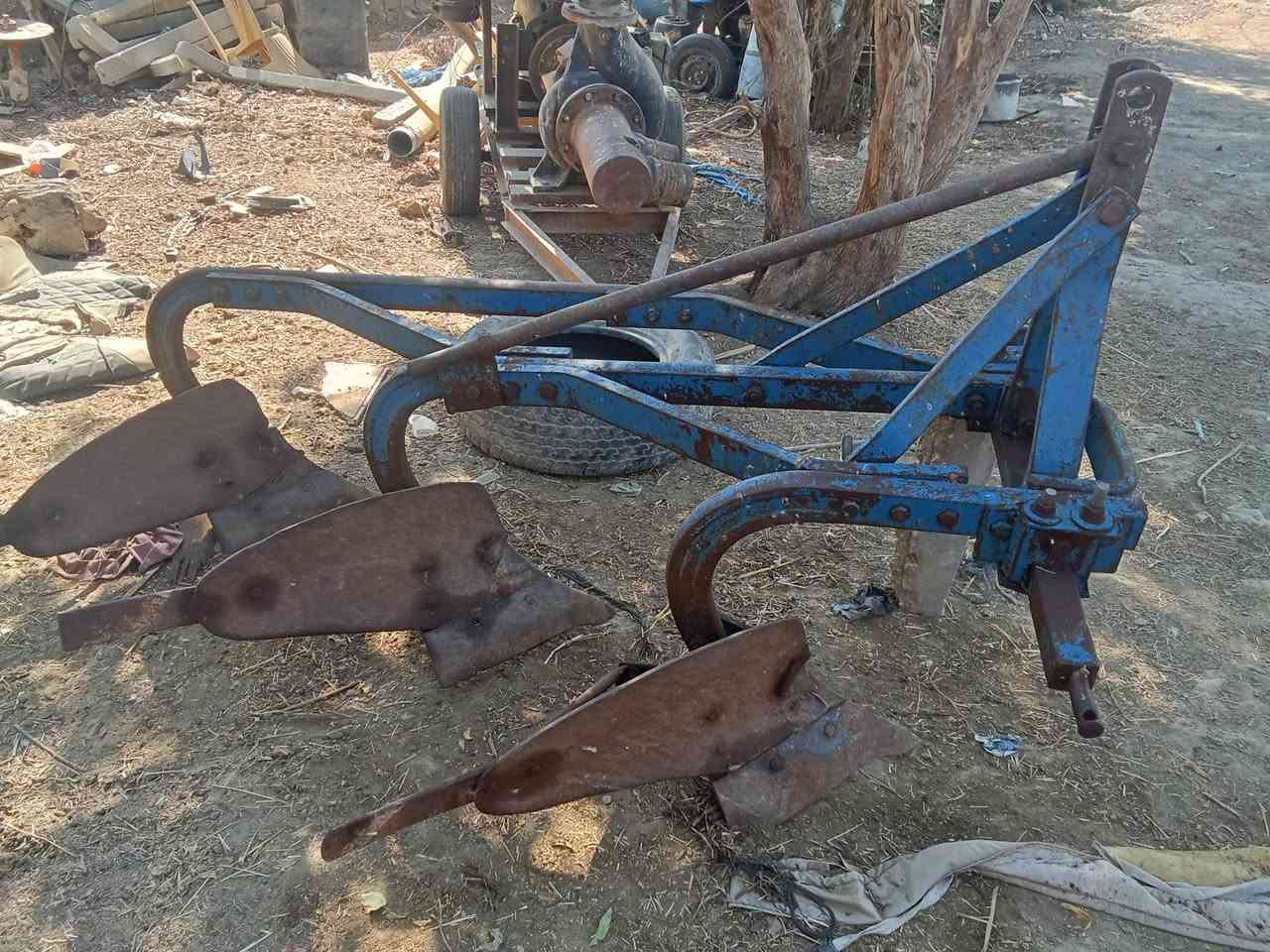 فدان حجم 10 للبيع بي ترتيبات گفاخات المكان ديوانيه ناحيه نفر/***********
