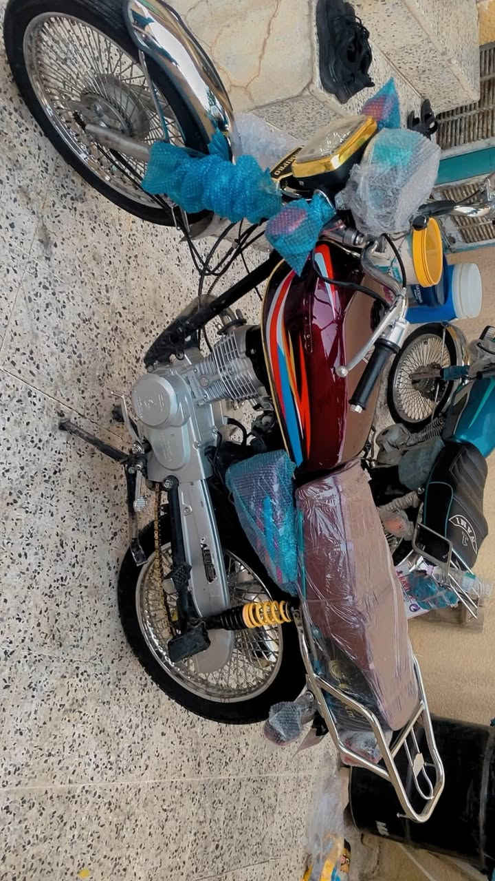 سلاوی خواتان لێبێ   ئەم ماتۆرەمان هەیە بۆفرۆشتن بەشەرتی هەمو شتی بەشەرتی قوەت ئەو یەمی فول سەنتەرە شەنسی درزو لەحیمی نیە هەمو گیانی تازەیە جوتی ویلی تازەی لەسەرە سەوتی تیانیە سەرف و  دوکەڵی نیه هەموو گیانی ئیشەکا 
Namiprro2024

شۆێن: سلێمانی 
سعر450مەعمەلەیە برایانە
رەقەم:***********
ئەدمینی گوڵ🖤
