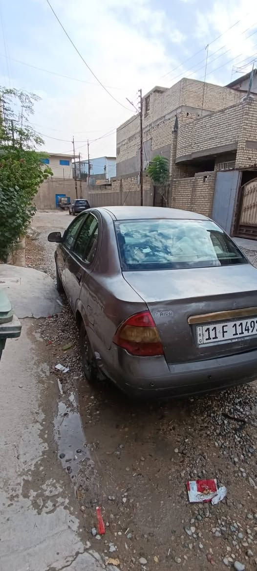 ٢٠١٤ • شعب • دواخل نظيفة