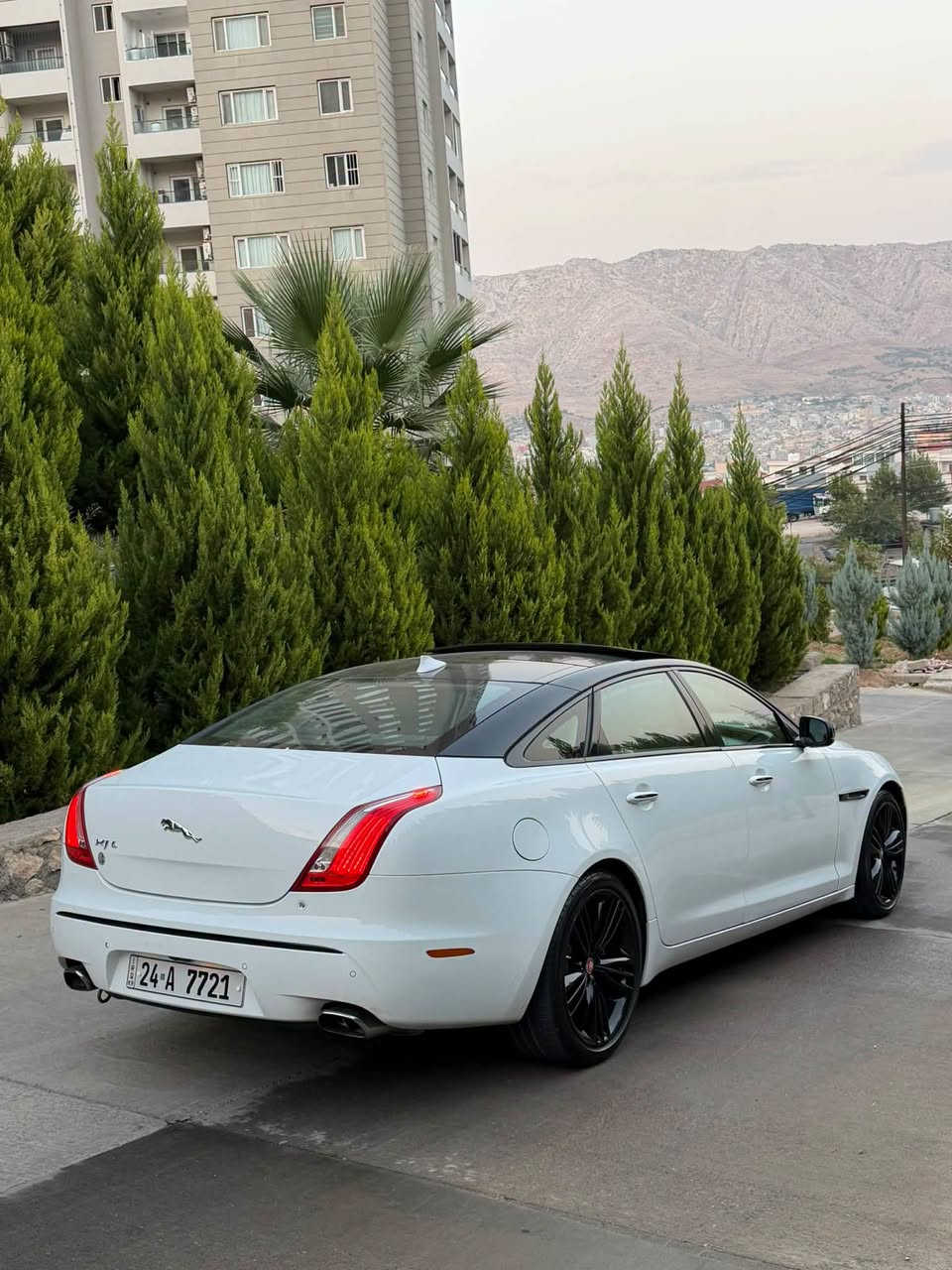 XJ لارج • ٢٠١٤ • رقم اربيل