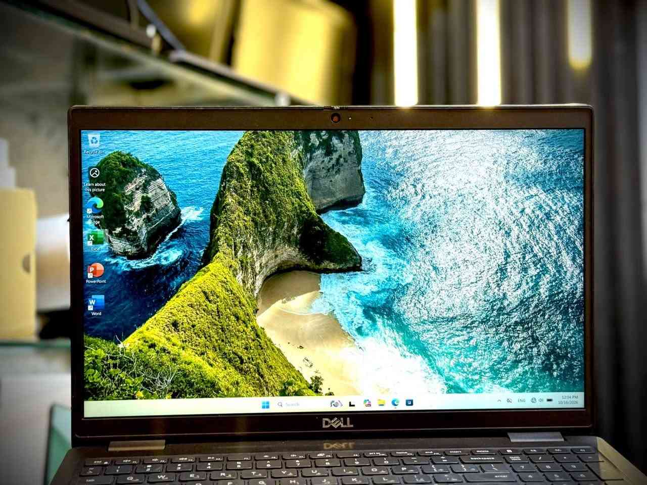 i5-1135G7 • 8GB رام • 256GB SSD