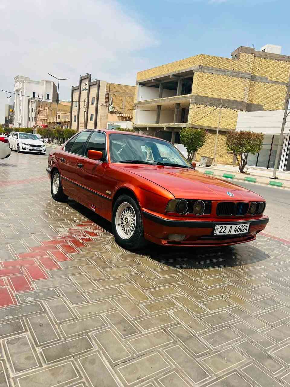 عليكم ورحمة اللّٰه وبركاته
حبايبي الغوالي بي ام 525 مسكر
اصل وفصل فاينوس موديل 91
اول صبغه اله بدون دكت جاكوج بجم عريض تبريد قطعتين ثلج سياره نظيفه كلش 
مروحه كهرباء انسه حماوة وتبريد
ثلج تخم جديد ويل كب خليه اصلي مري منفصل سلايت طكتين اربع جام كهرباء داخل مخمل رقم اربيل الدولي تحويل مباشر مكينه كير صدر جديد بيع او مراوس حسب القناعه
سنويه ل 2031 مكان السياره السماوه - الهلال
سعر 50 ورقه وبيه مجال للطيبين الاستفسار اكثر هذا رقمي 
***********
