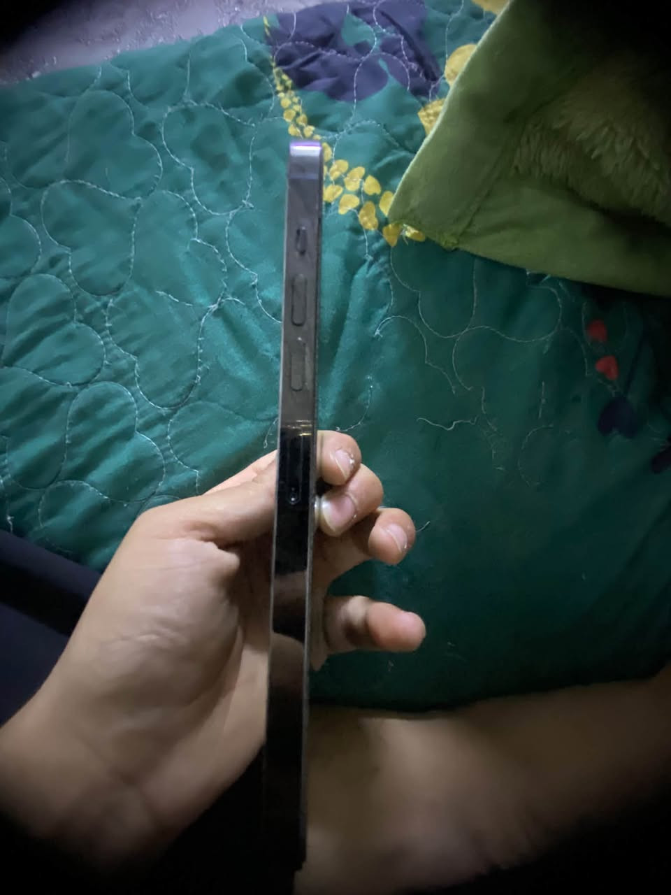 ايفون 13برو ماكس ذاكرة ٢٥٦ كلشي ما مبدل بي بطاريه ٩١ بلادي امريكي كامره دمعه مكان كركوك السعر٧٥٠ وبي مجال حك الجيه الاستفسار علا هاذه الرقم ***********
